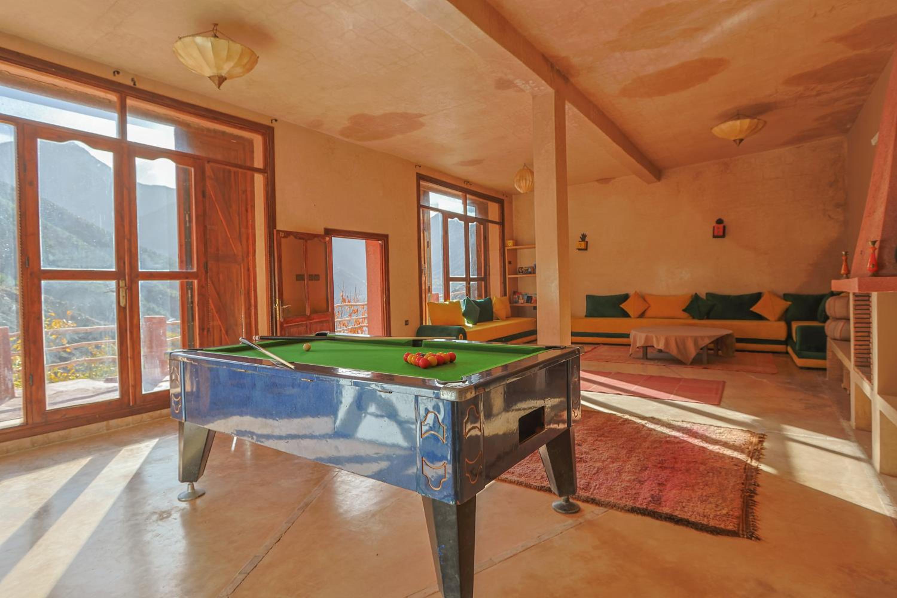 activities & amenities