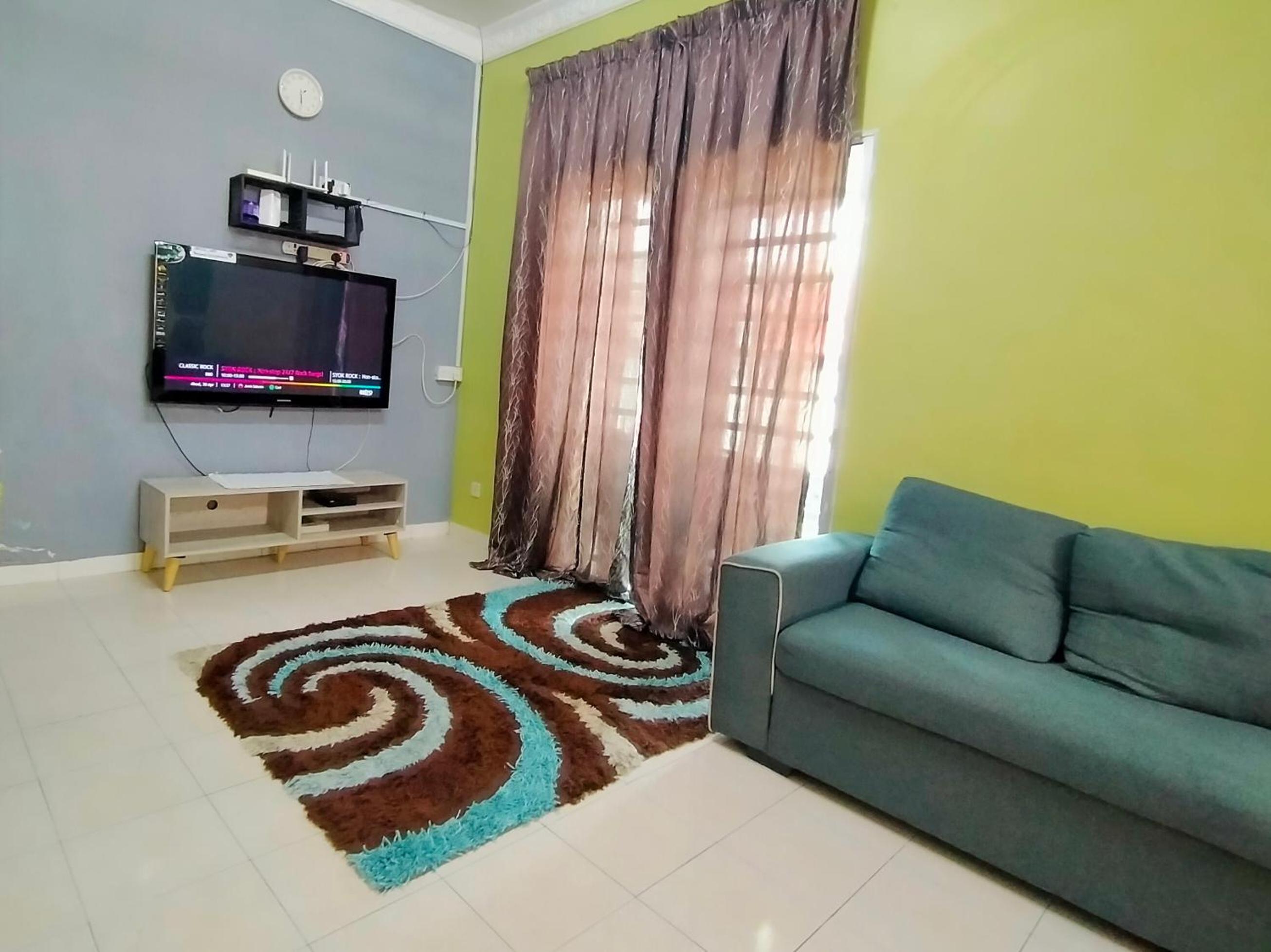 RIZQI HOMESTAY Sungai Siput with Wifi! Islamic Guest Only! photo 6