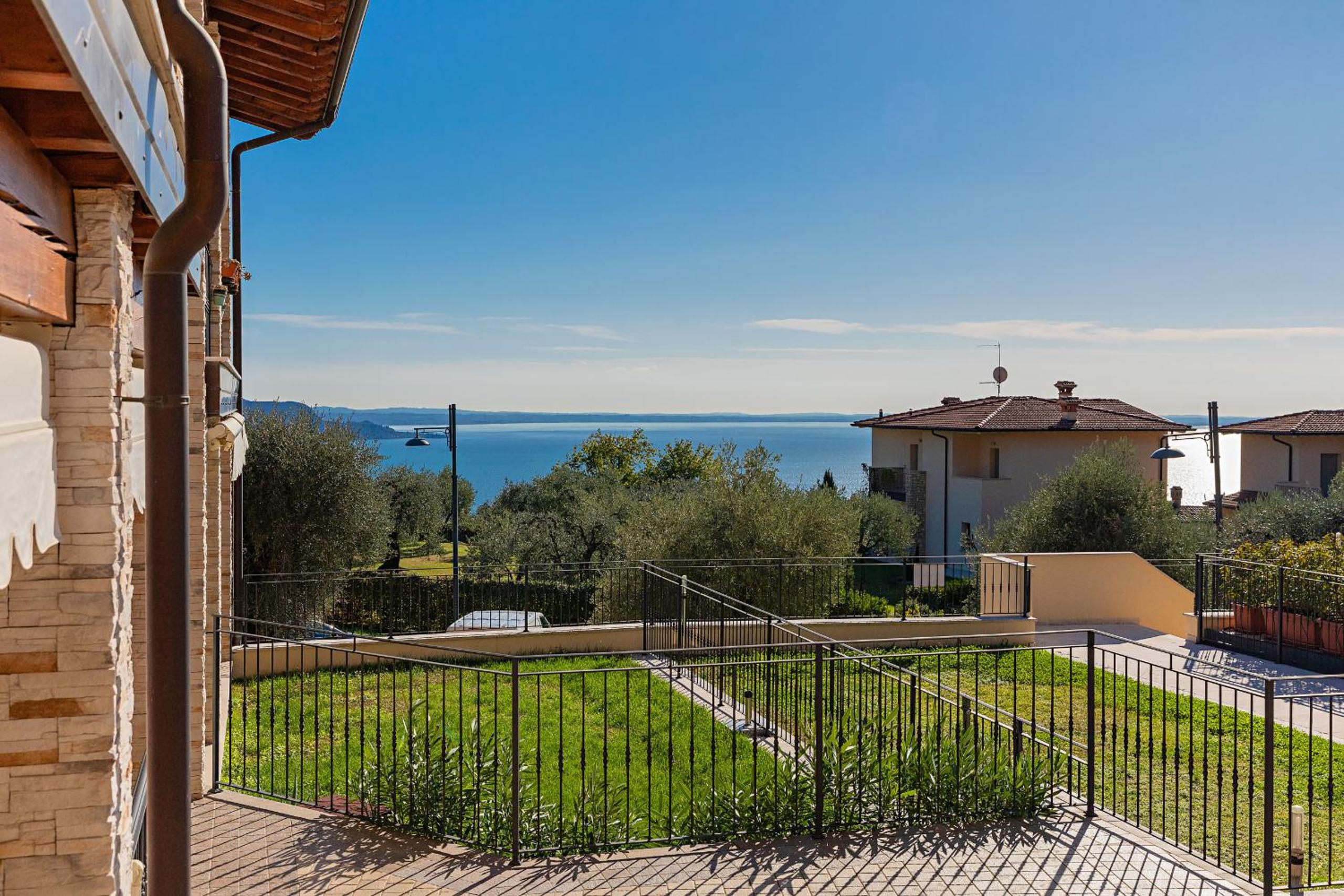 Le Terrazze PT36 by Wonderful Italy view 5