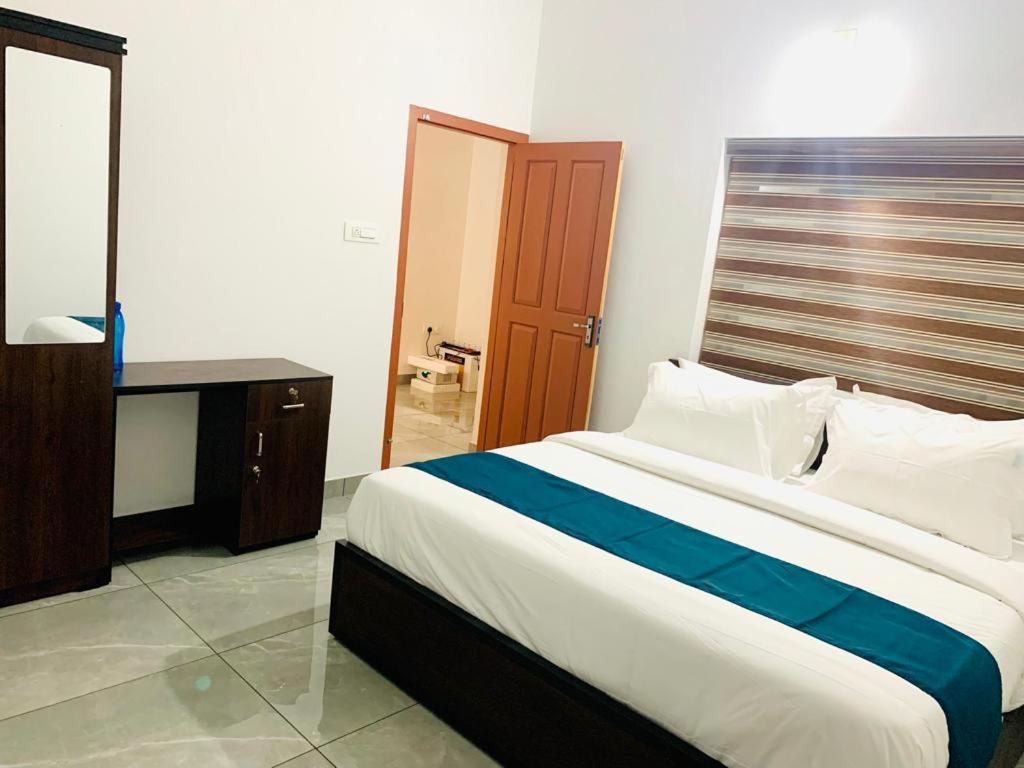 Aspen Ridge Serviced Villa Wayanad view 2