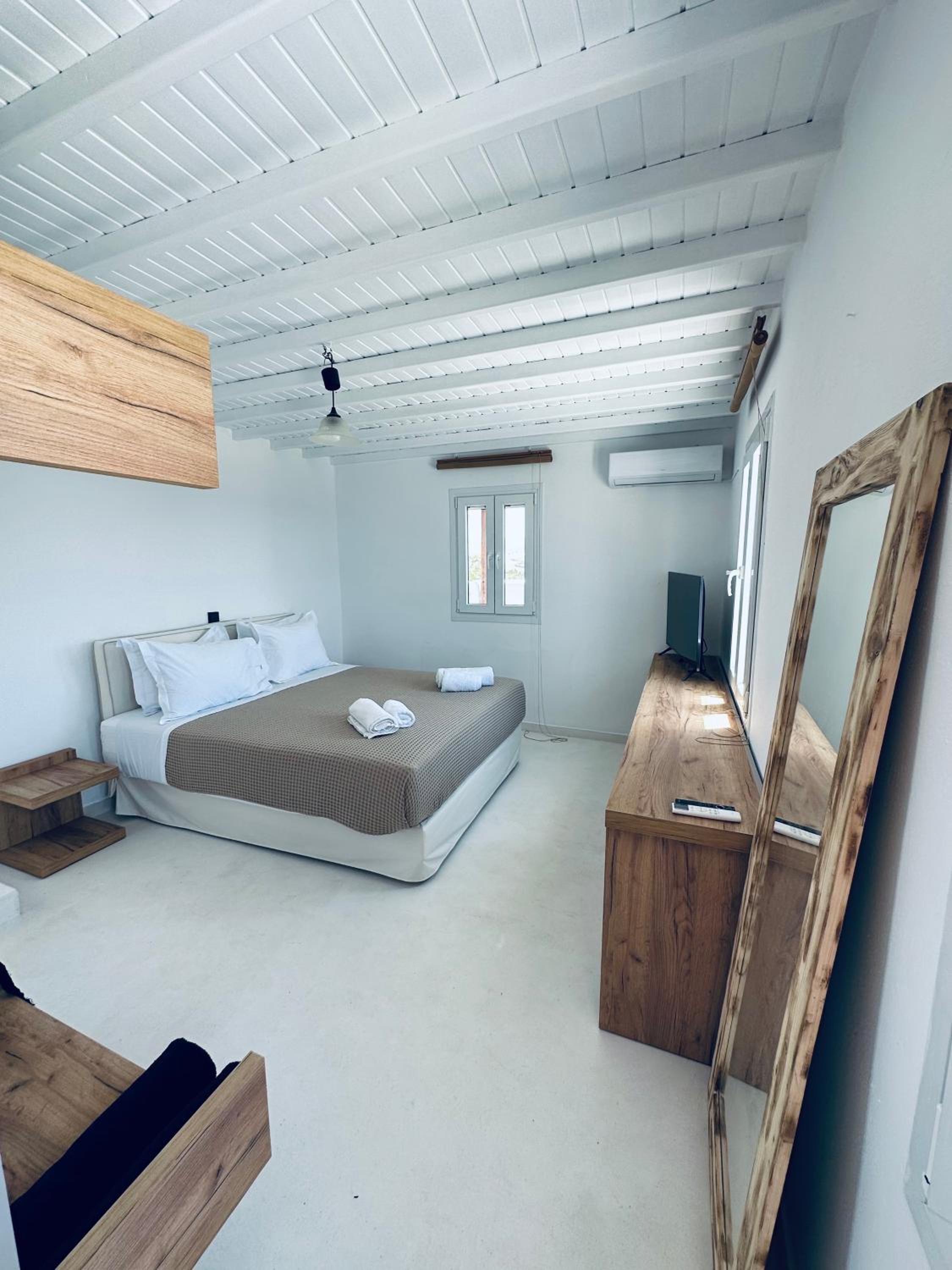 Myconian Sunset Apartments photo 2