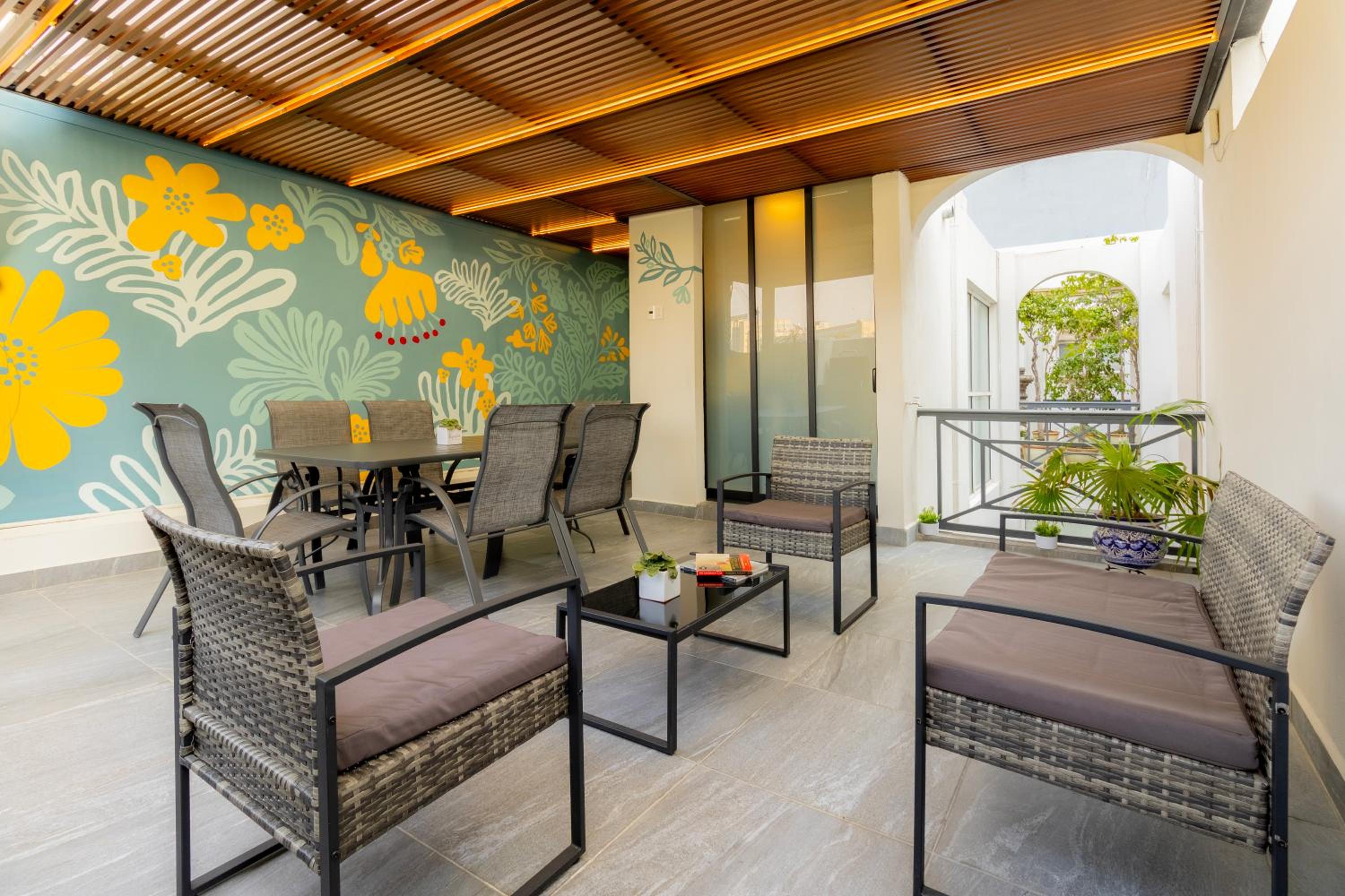 lounge