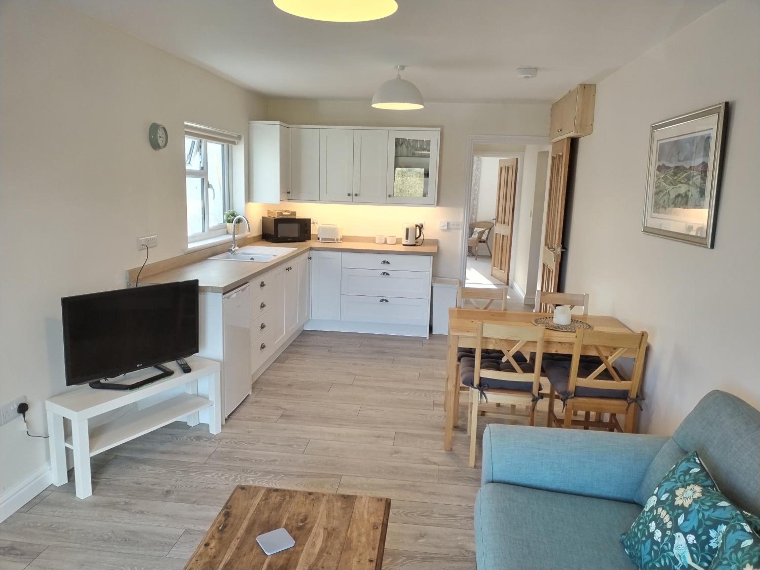 Spacious and sunny accommodation with Underfloor heating throughout