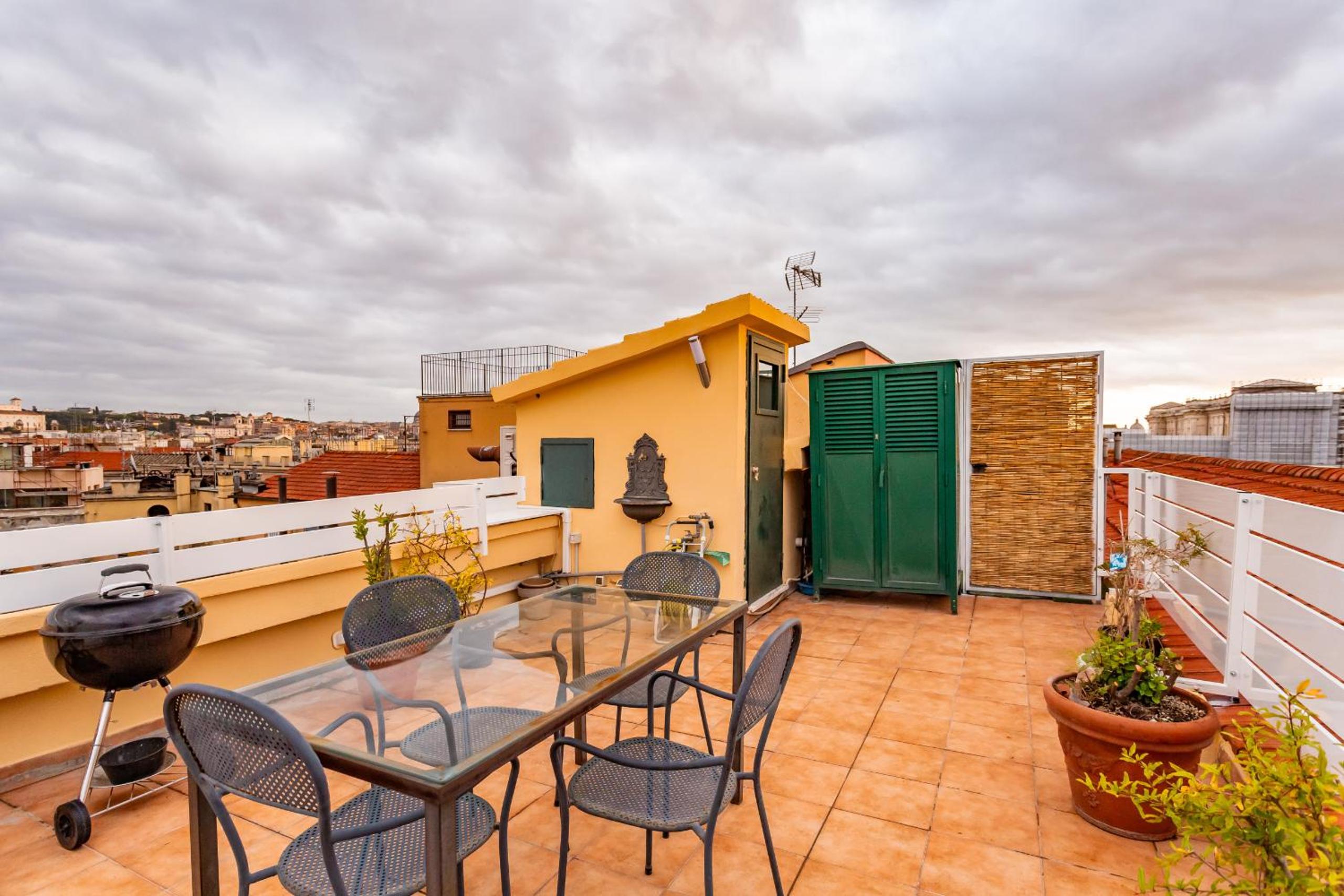 Skyline Penthouse with Private Rooftop