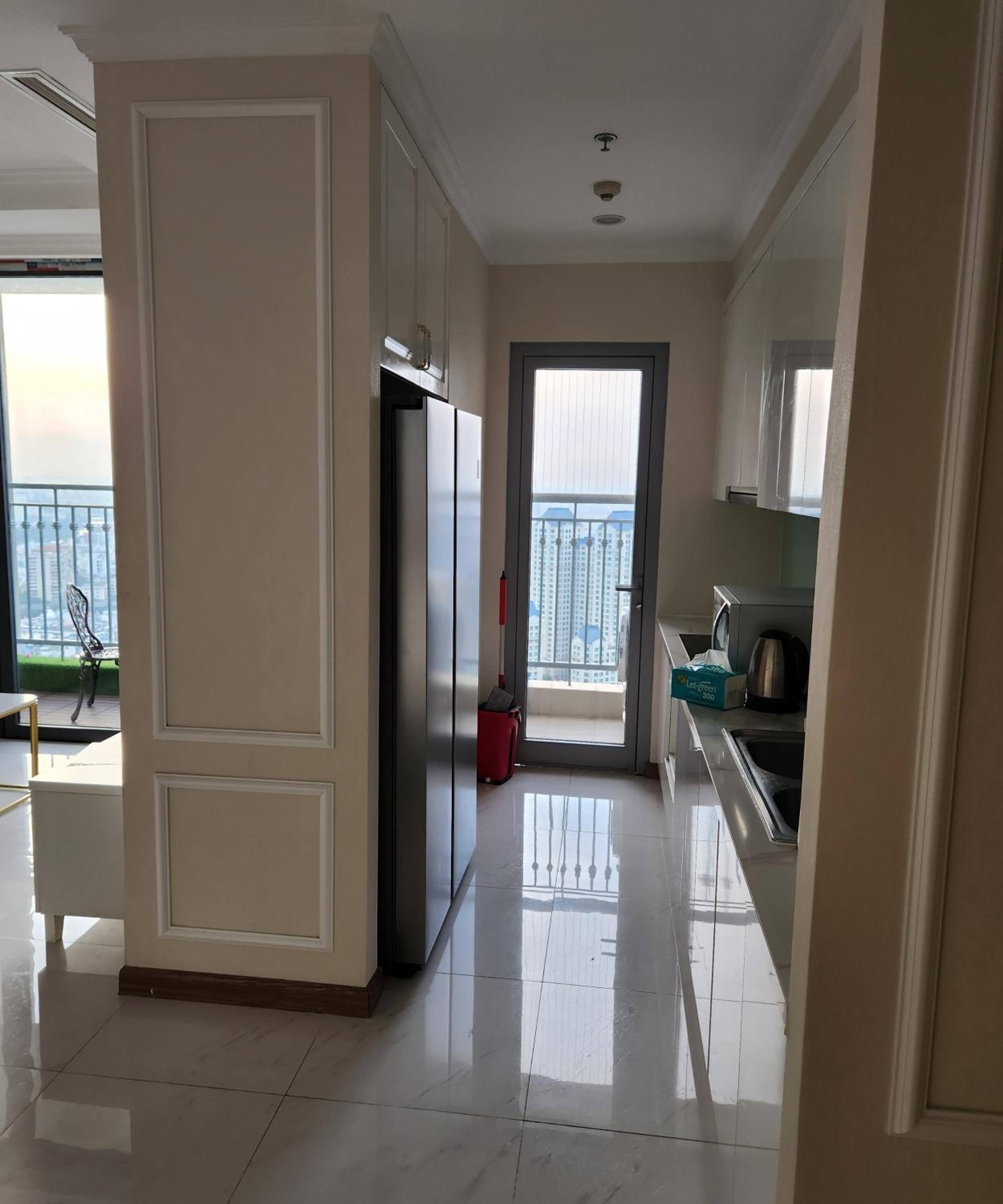 2BR Luxury SaiGon river view Landmark 81 CP Apartment