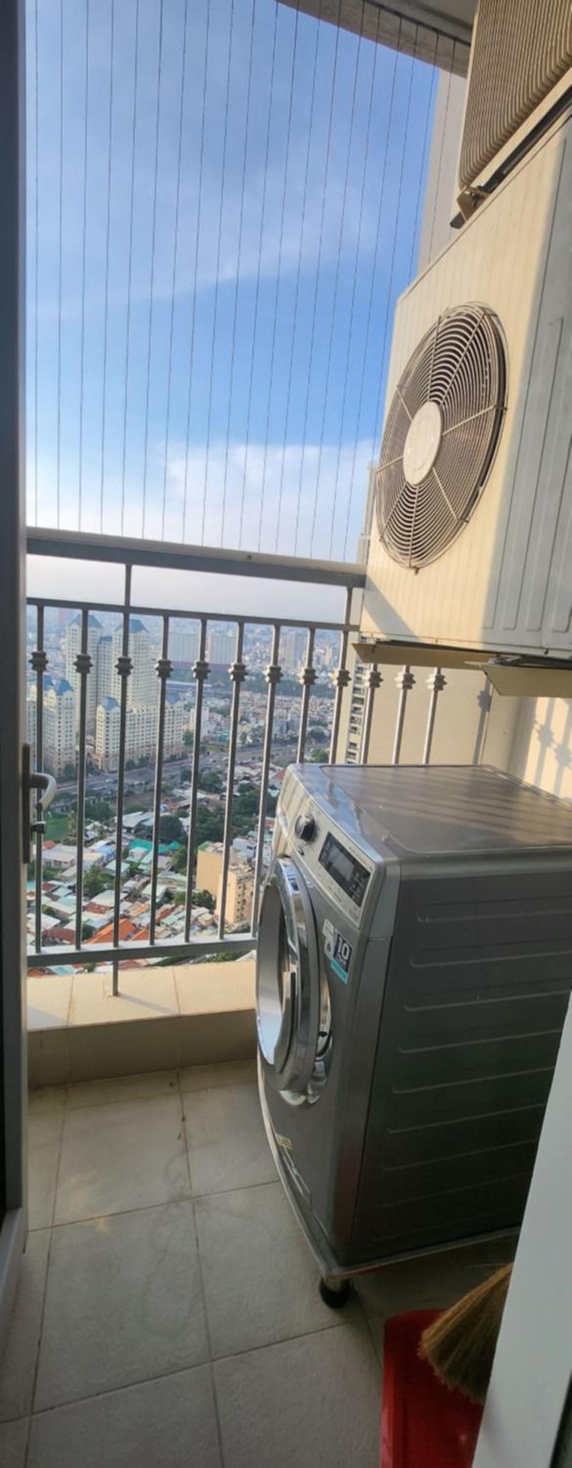 2BR Luxury SaiGon river view Landmark 81 CP Apartment