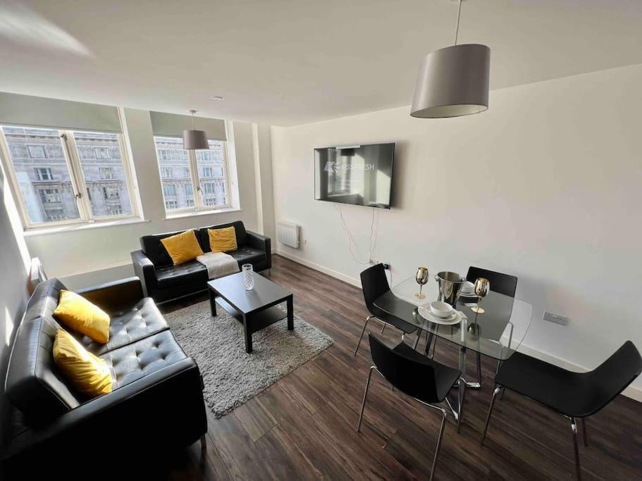 Liverpool Waterfront Apartment