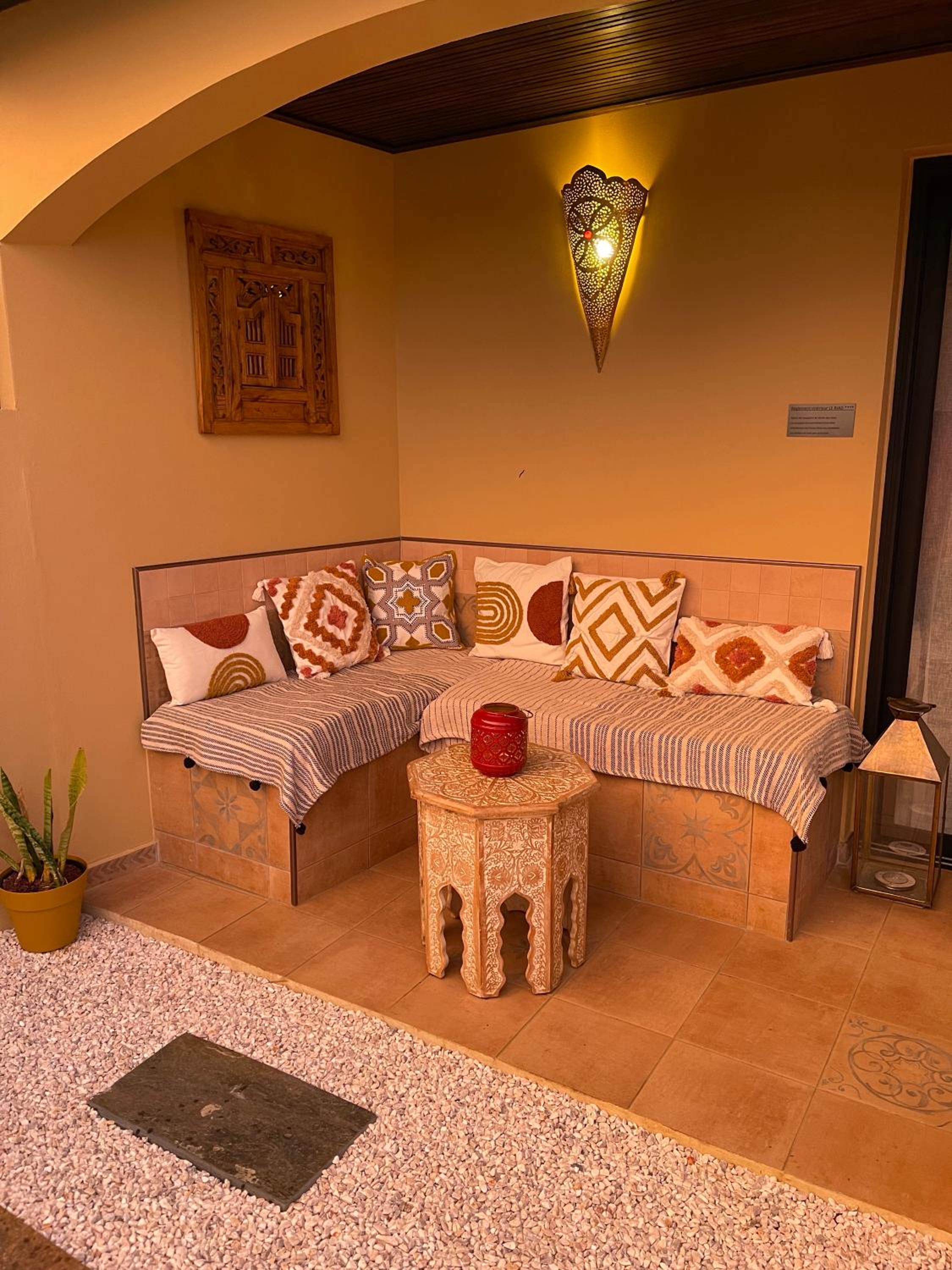 lounge