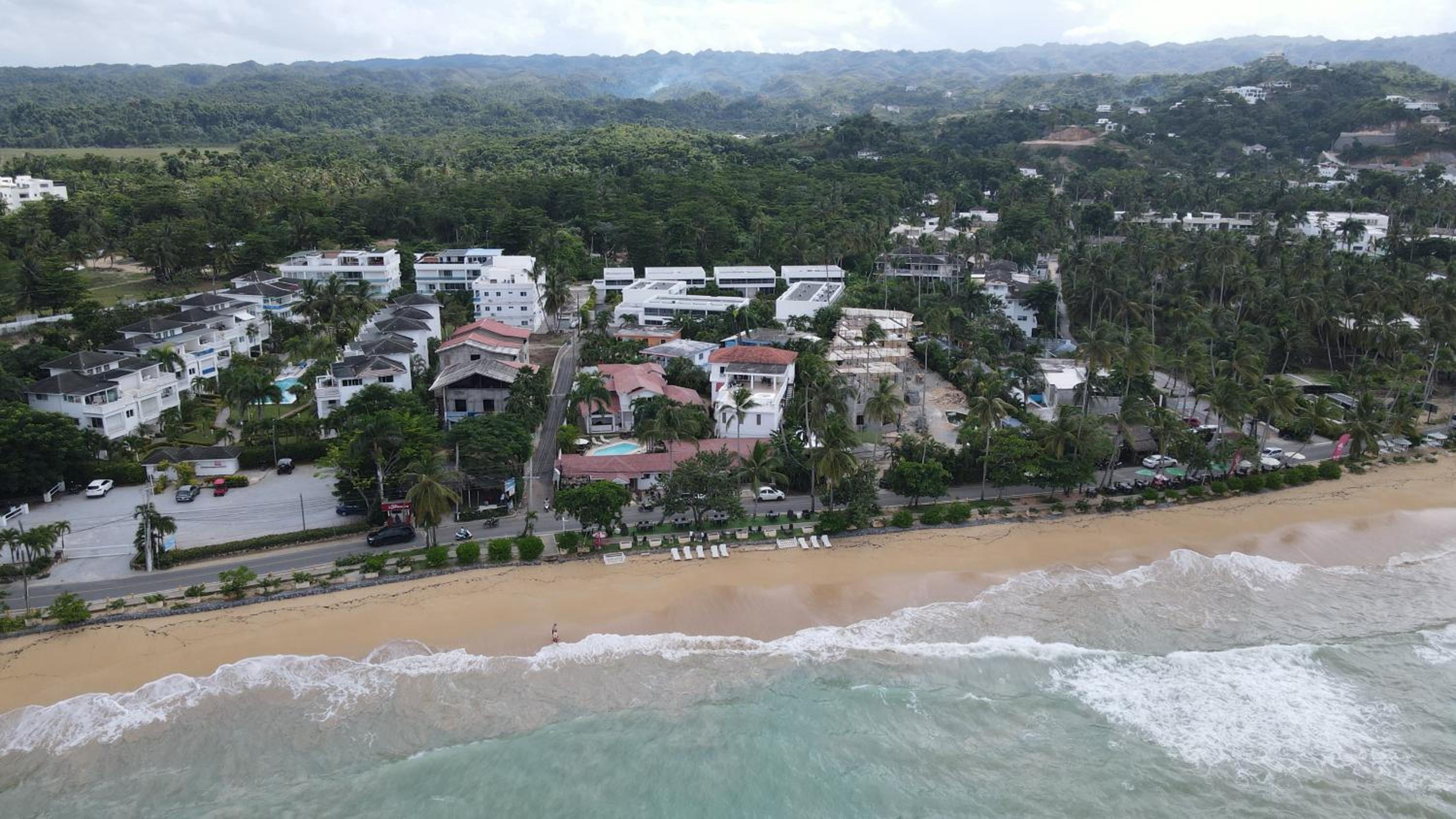 3 Bedroom Beach Villa With Parking view 3