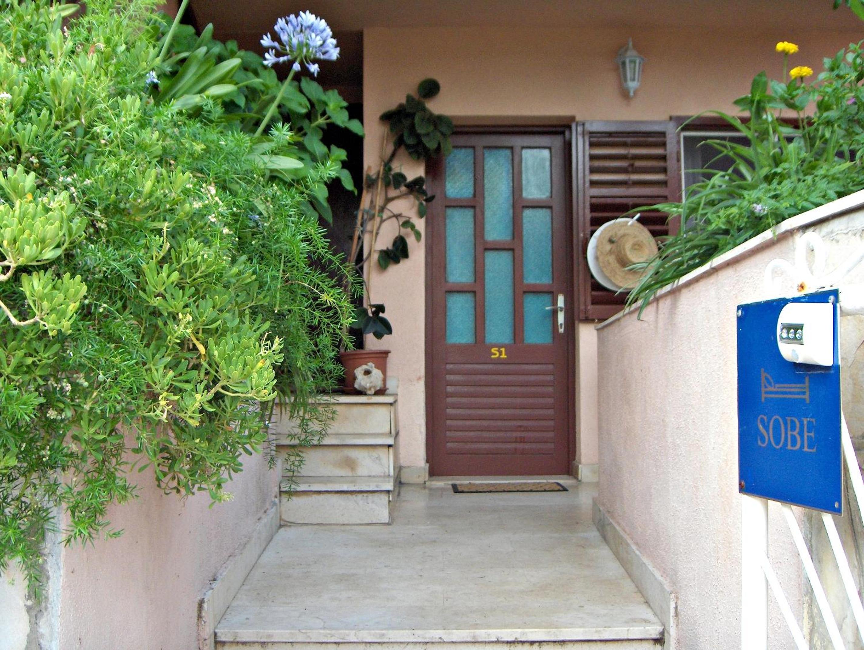 Guest House Roza
