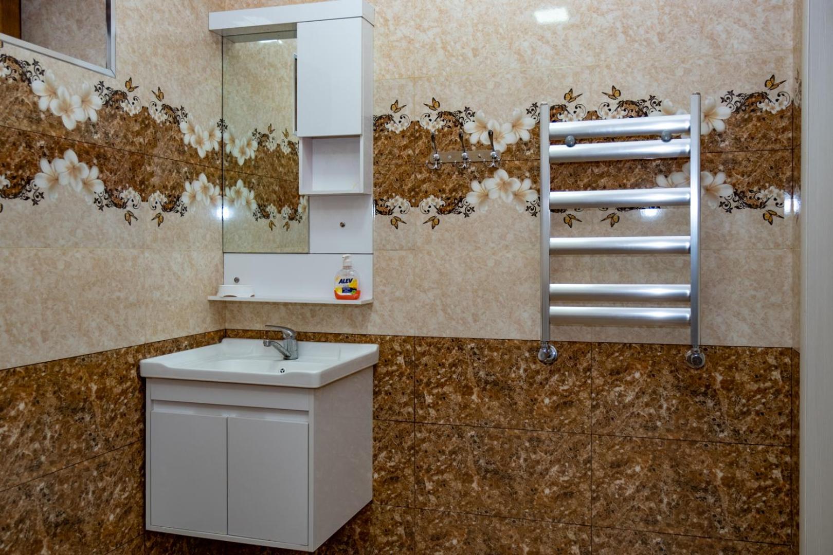 Qafqaz Milan Villa With Outdoor Heated Pool