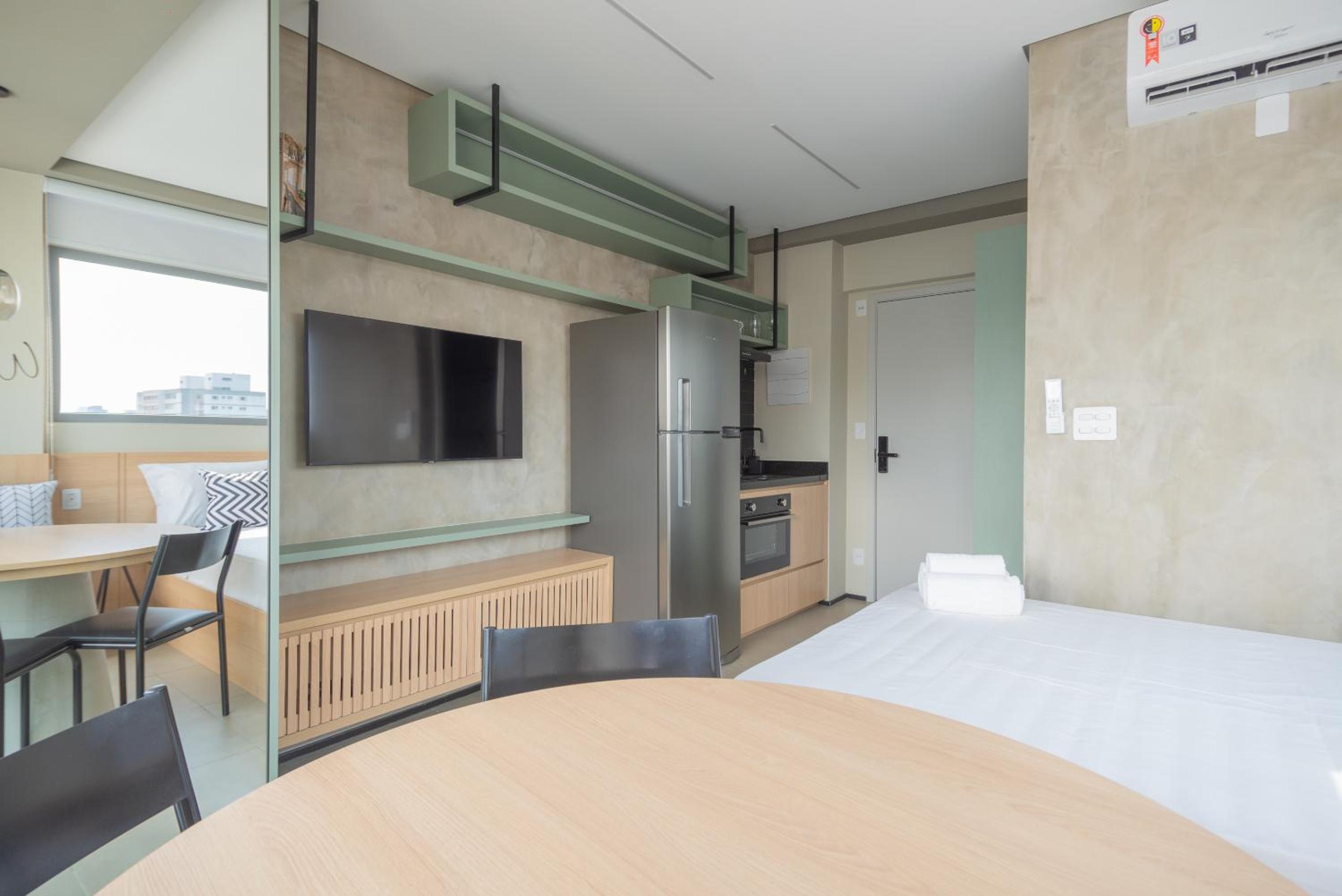 360 VN On Lorena by Housi