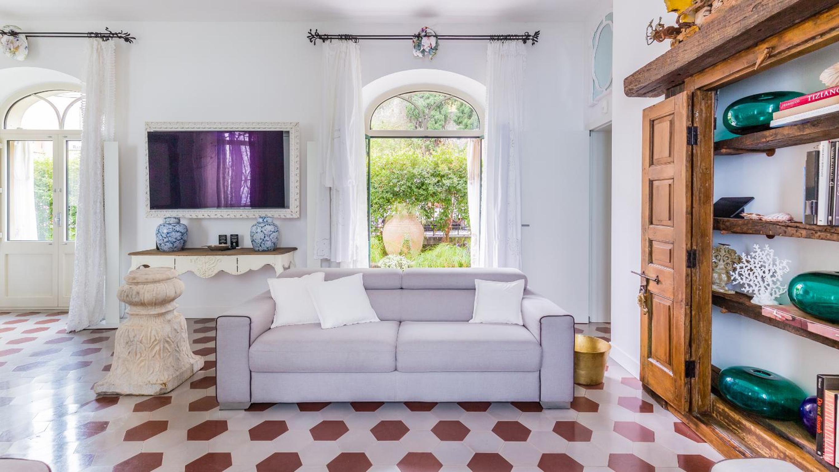 Villa Urbis Taormina, luxury villa in the heart of Taormina with swimming pool photo 2