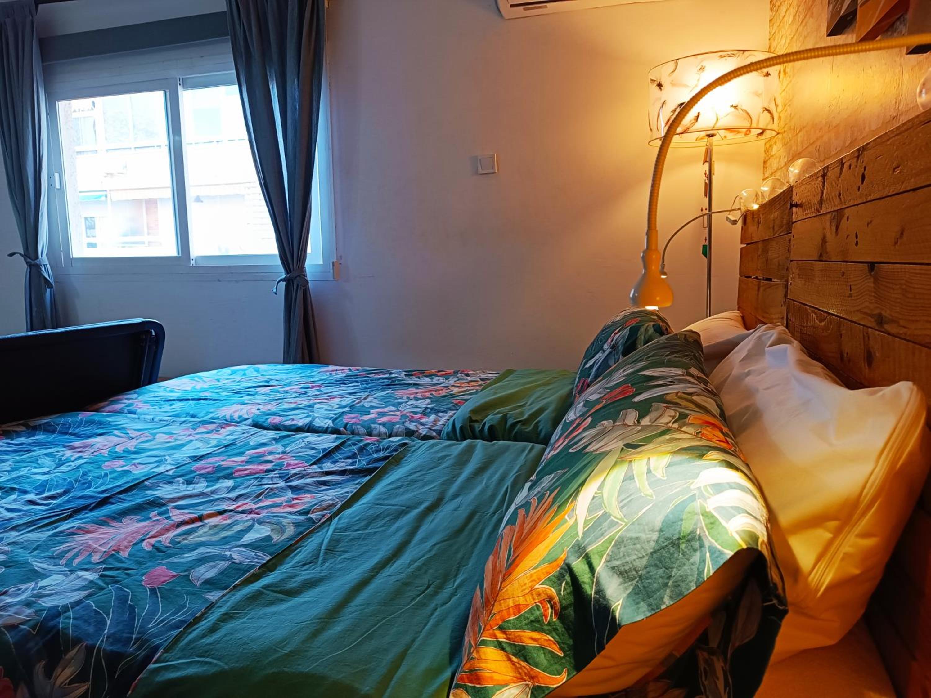Torremolinos CARIHUELA RENOVADO - Wifi 365 Mbps - Fire Stick Amazon - Playa a 50 metros