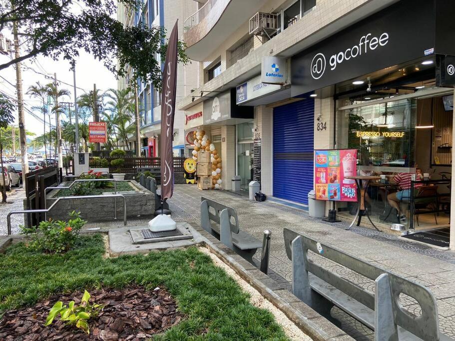 #70 m da praia/ garagem / wifi /melhor localização