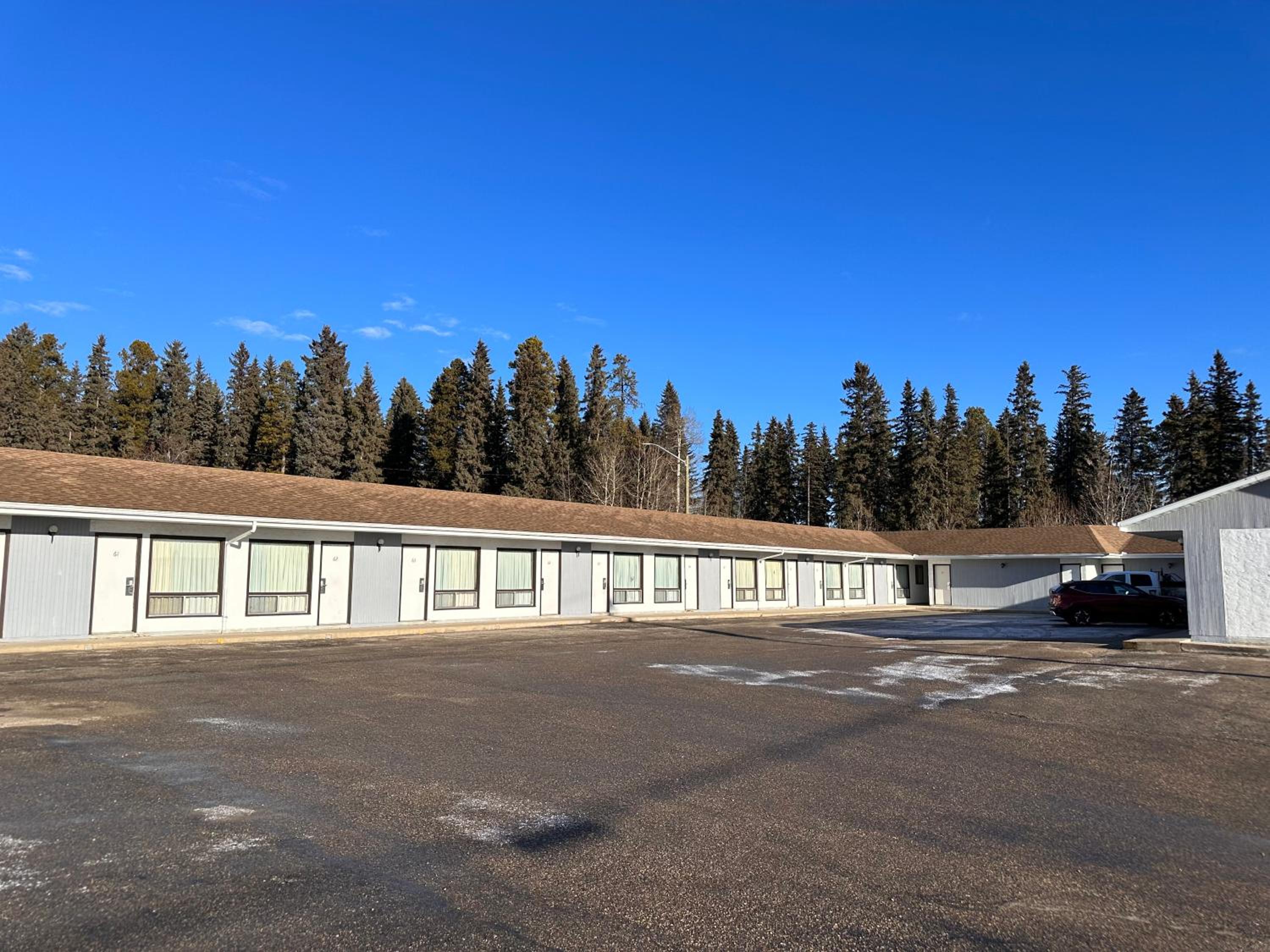 Edson Vacations - Howard Johnson by Wyndham Edson - Property Image 7