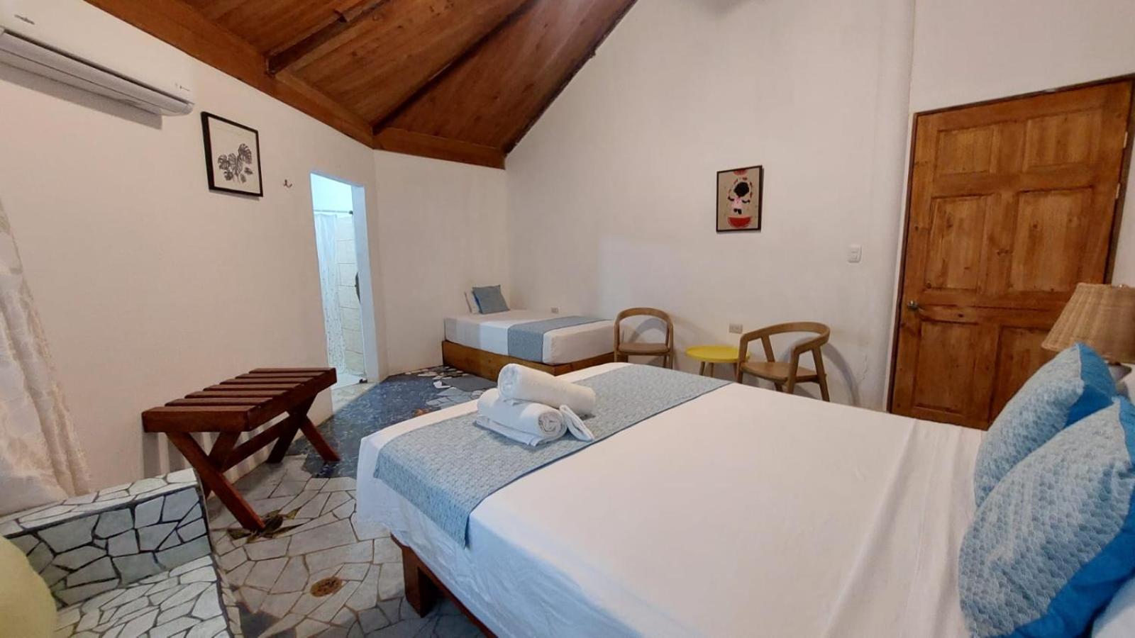Hospedaje Casa THIREMA Tortuguero