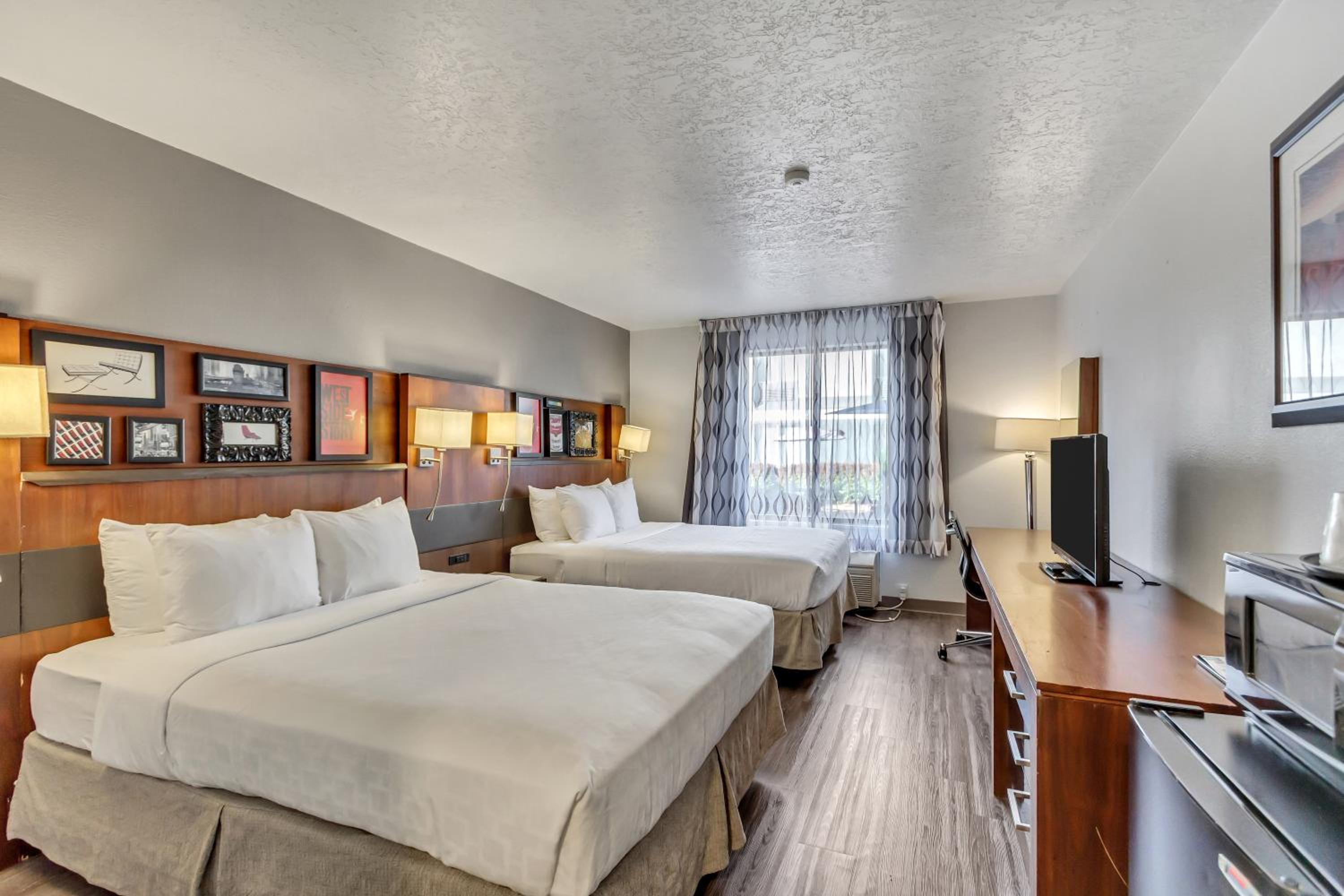 Clarion Inn Salt Lake City Airport view 2