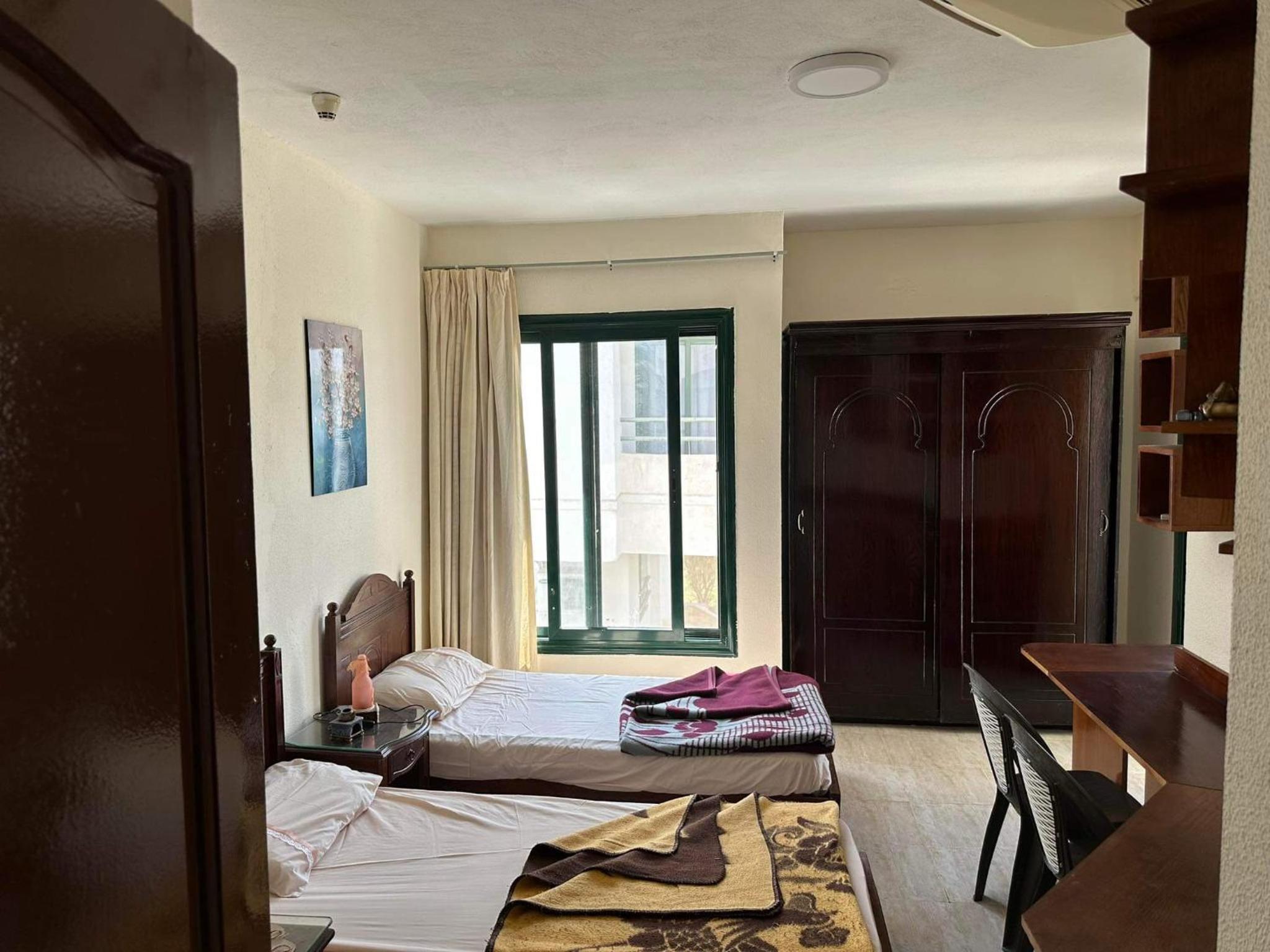 hotel room