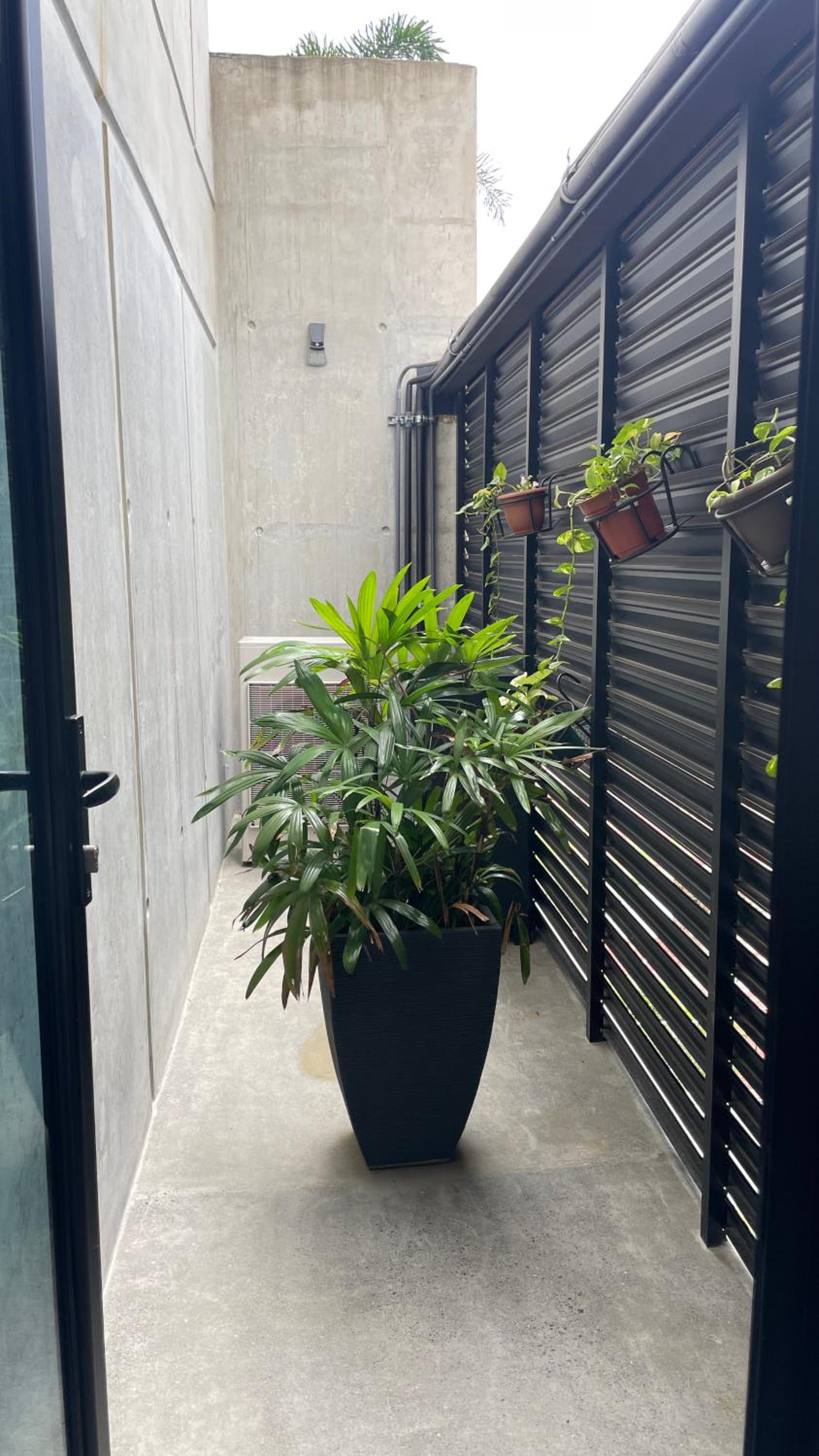 Cozy apartment with terrace, SJ Cosmopolitan Tower #402