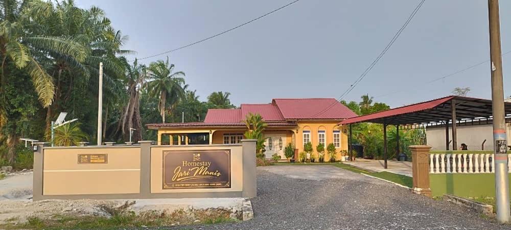 Homestay Jari Manis photo 8
