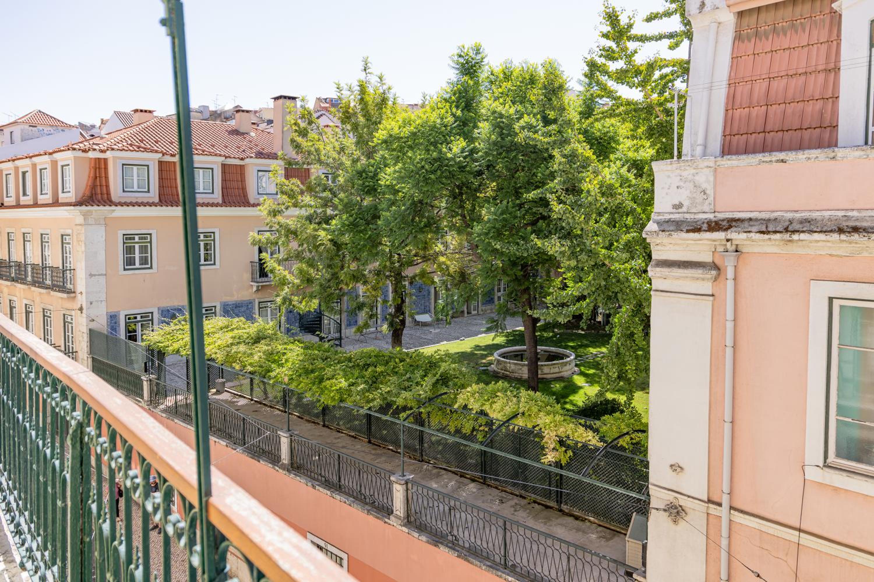 106 Lettér - Charming Apartment in Lisbon Historic Quarter