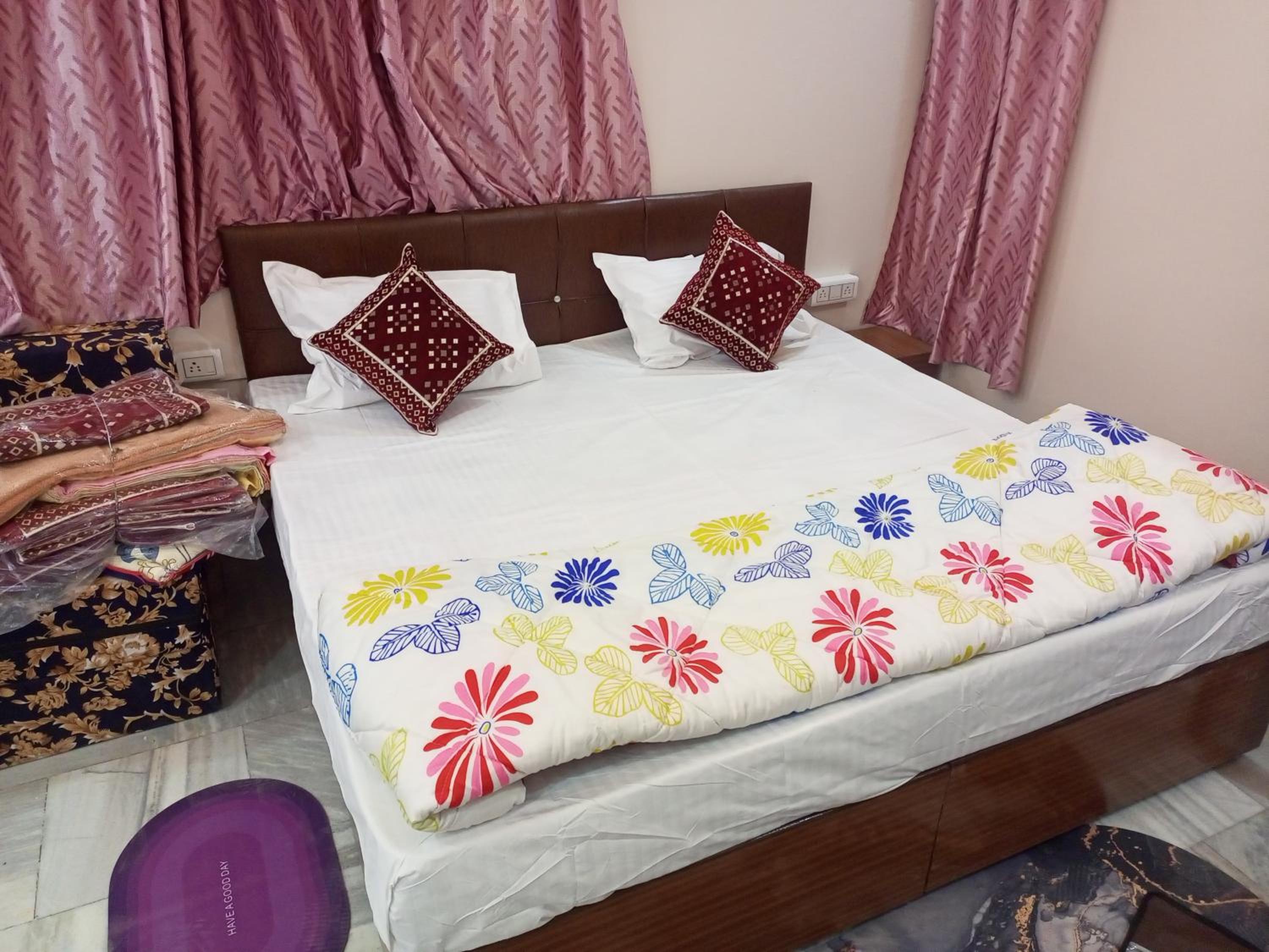 Aashirwad Home Stay Ujjain view 4