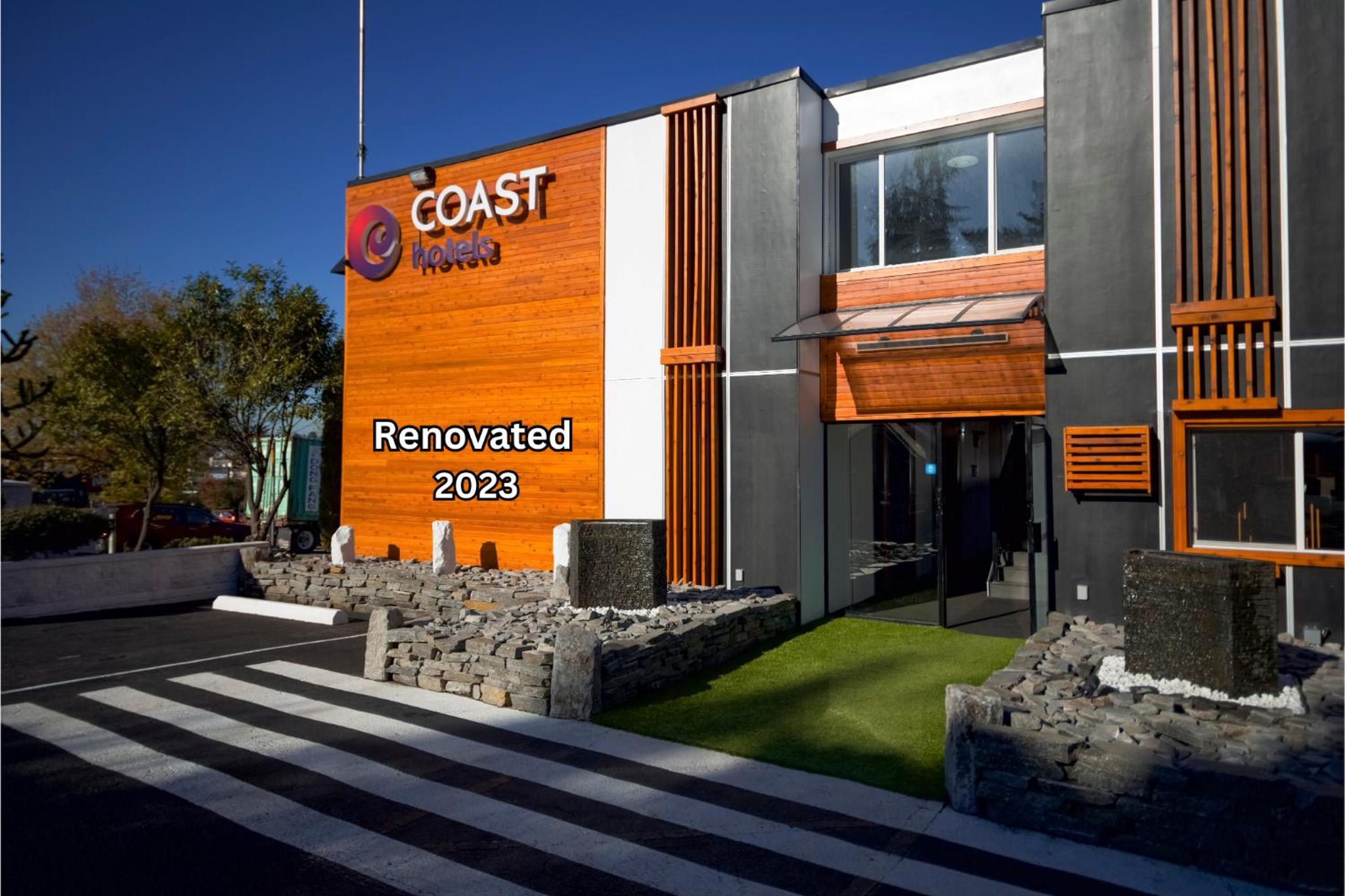 Coast Metro Vancouver Hotel - Image 1