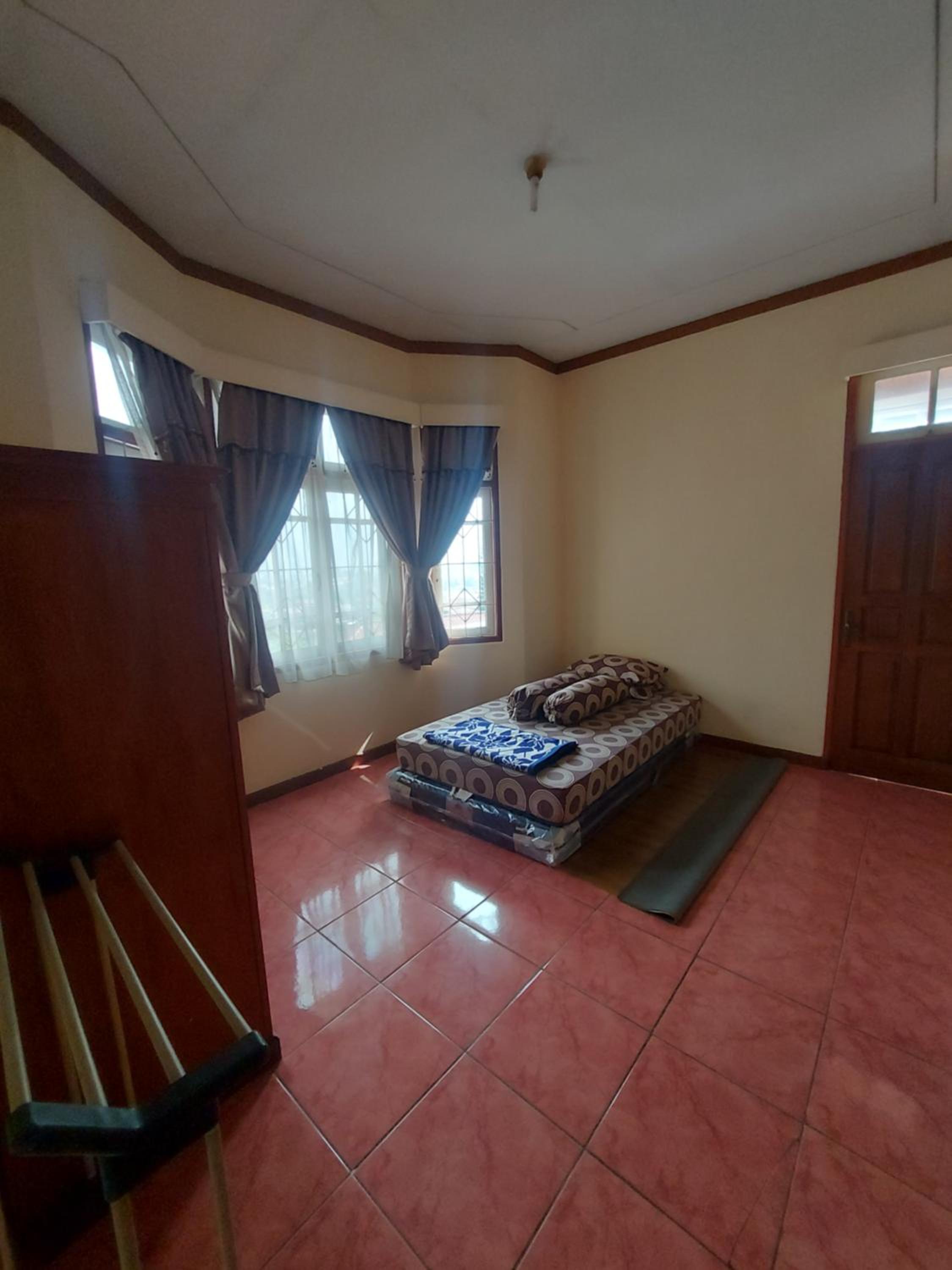 Villa saung panenjoan
