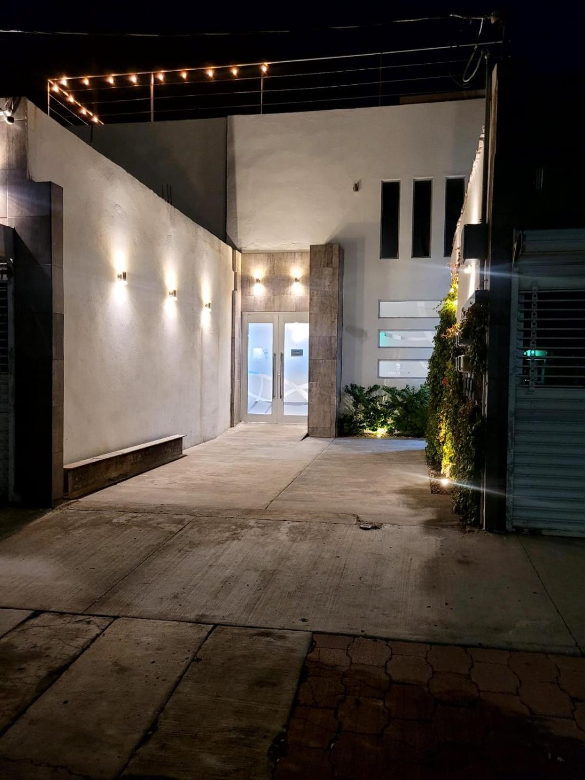 Hotel Coyote Apartamento Centro - Image 1