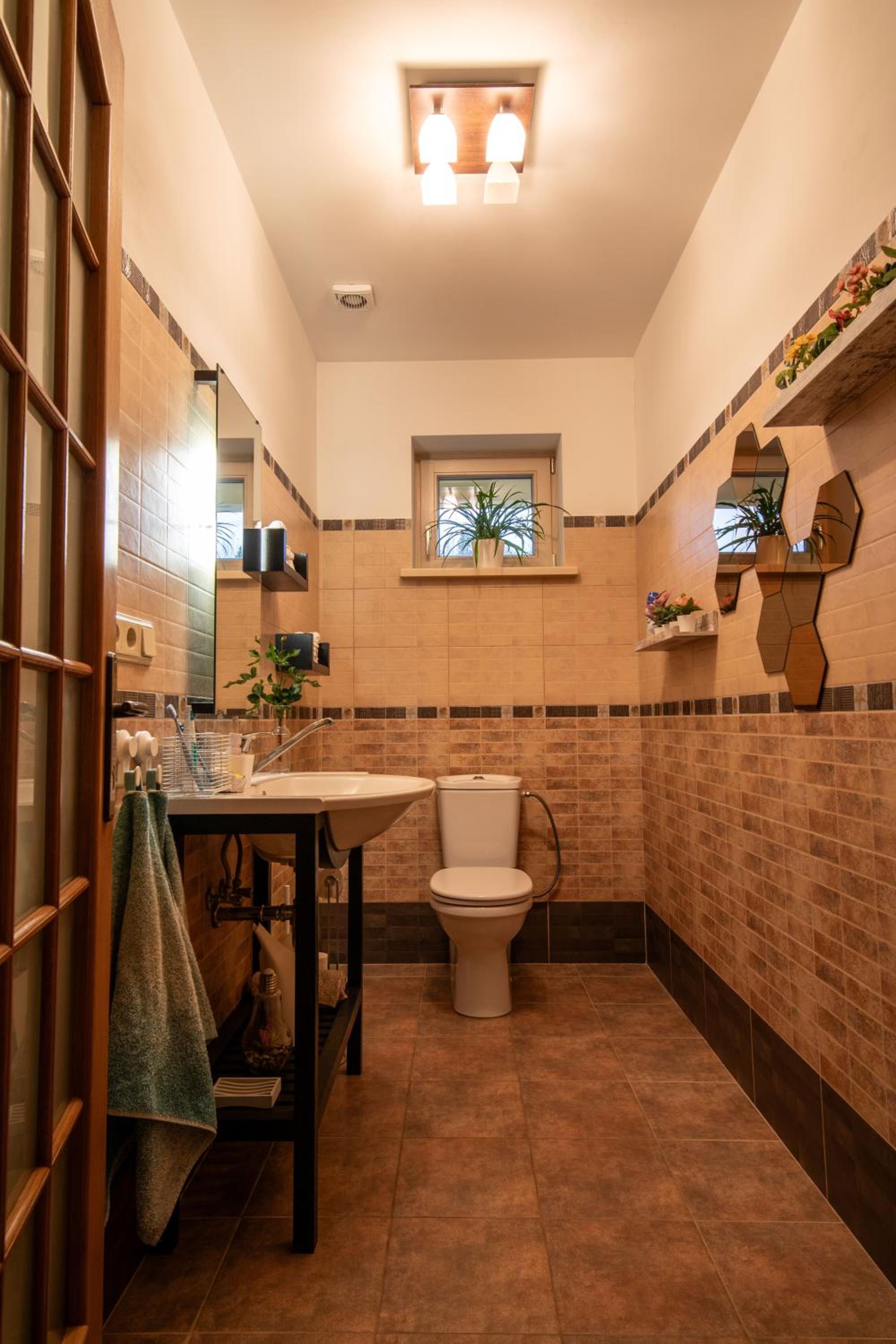 Viesu un ciemiņu brīvdienu māja Villa VĒJROZES