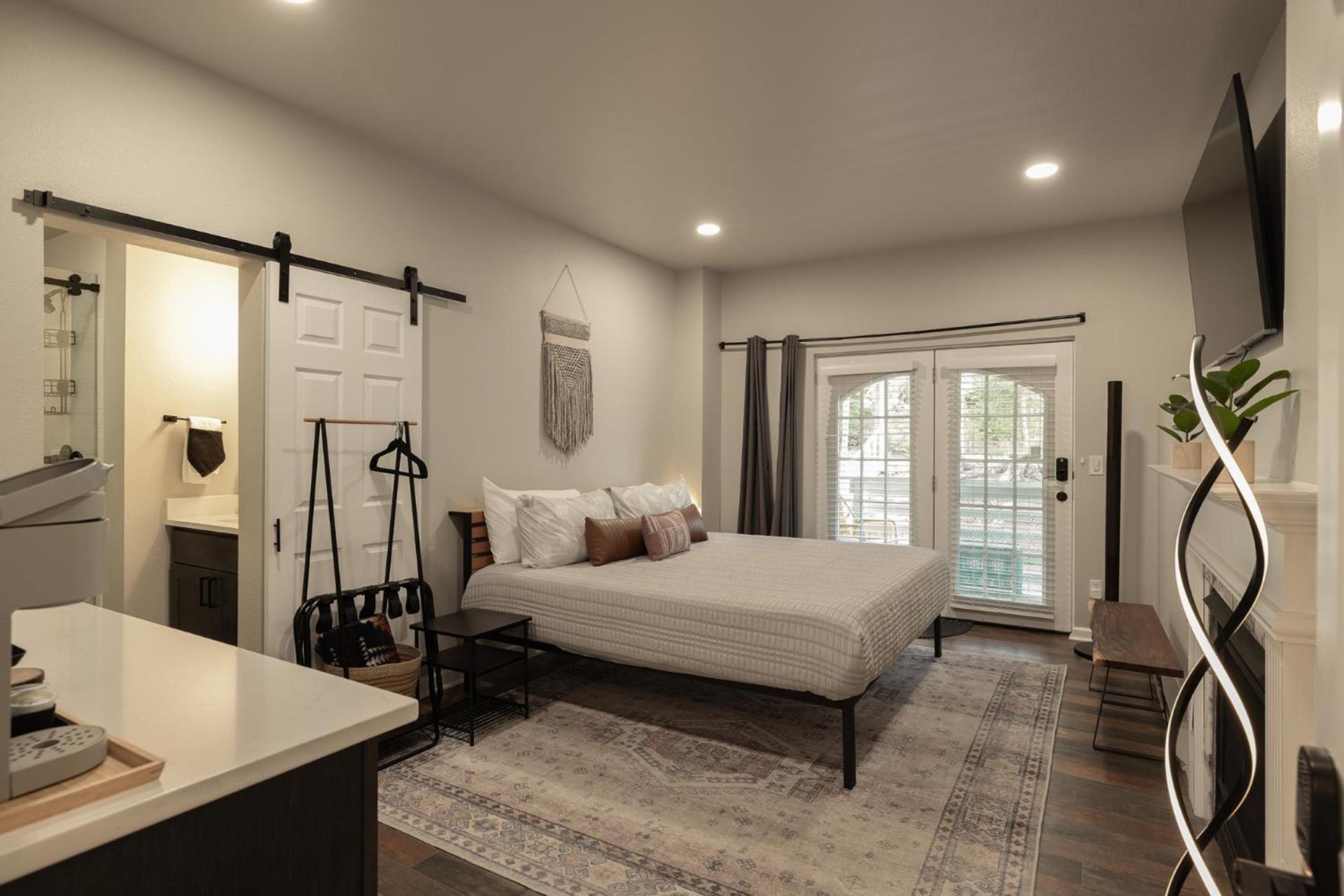 Winter Park Chateau - Property Image 7
