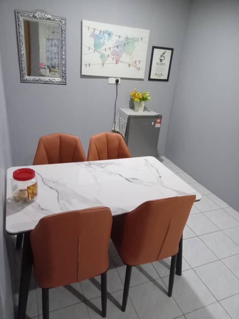Orchid Homestay