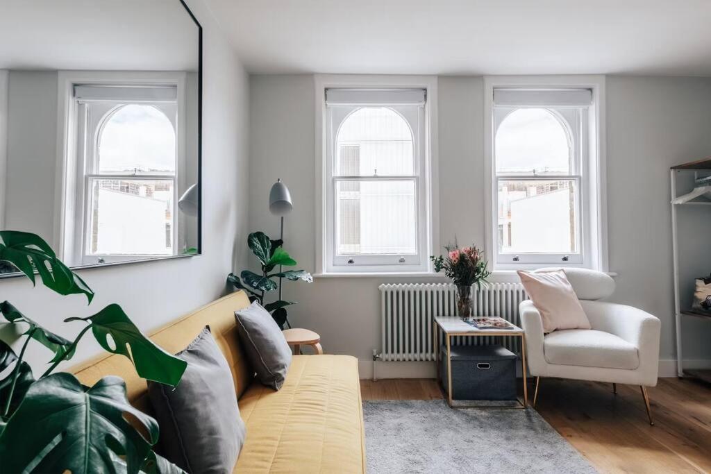 Hello, Fitzrovia! photo 4