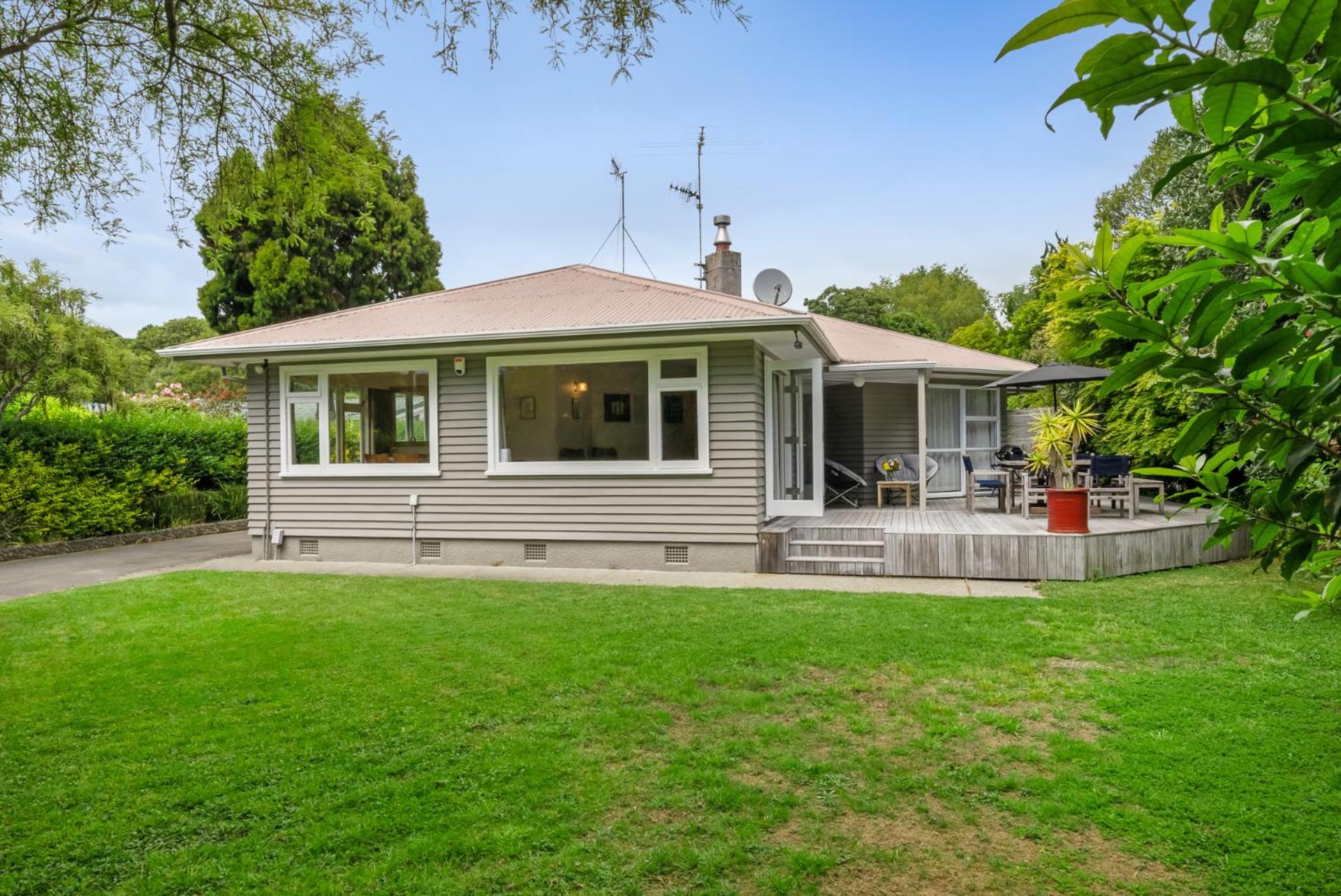 Kohekohe Garden Cottage - Waikanae Holiday Home view 3