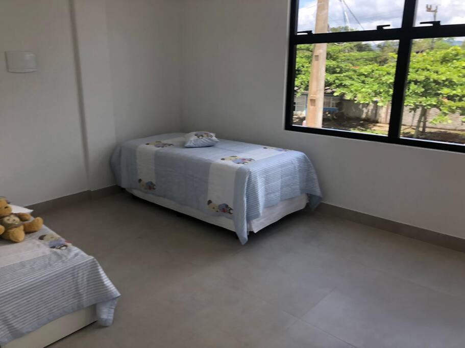 Casa nova com vista para o mar 30 metros do mar