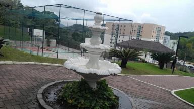 Apto em Niteroi /Piscina e Lazer