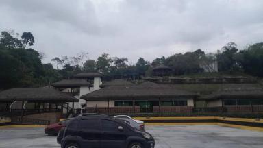Apto em Niteroi /Piscina e Lazer