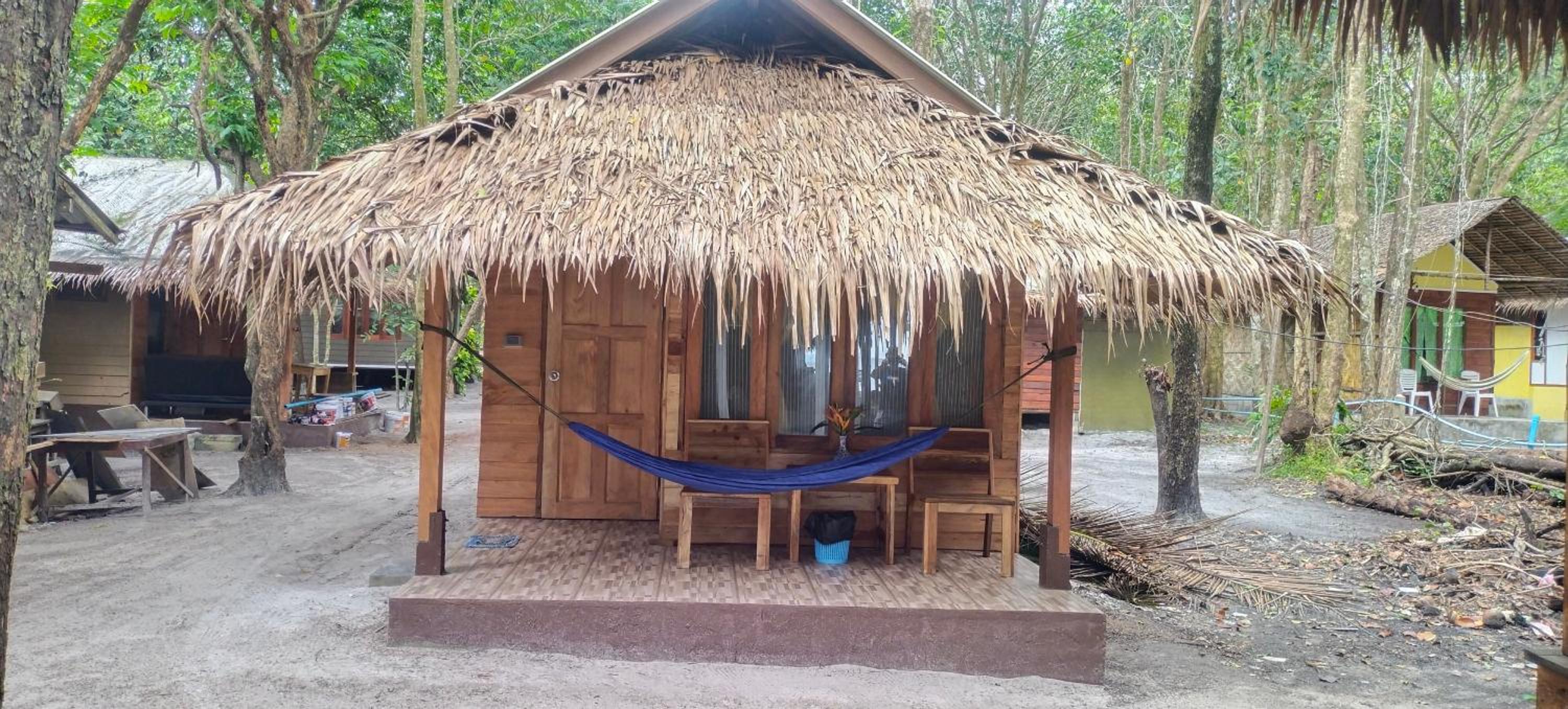 Lazy Hut