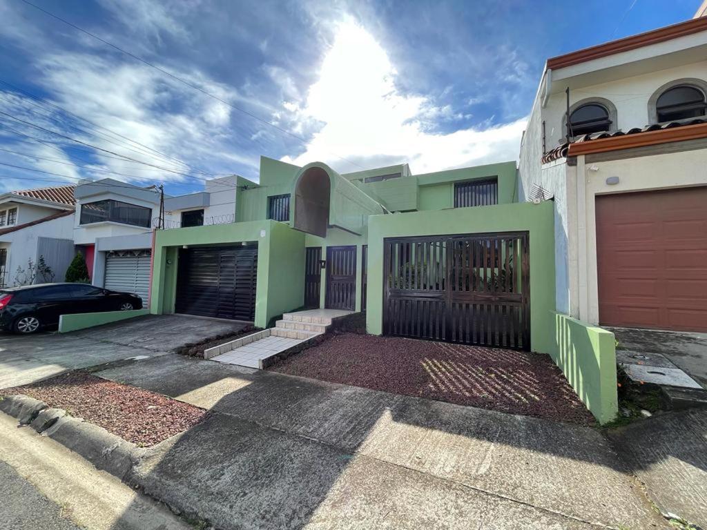 Hotel The Rainier Bed & Breakfast