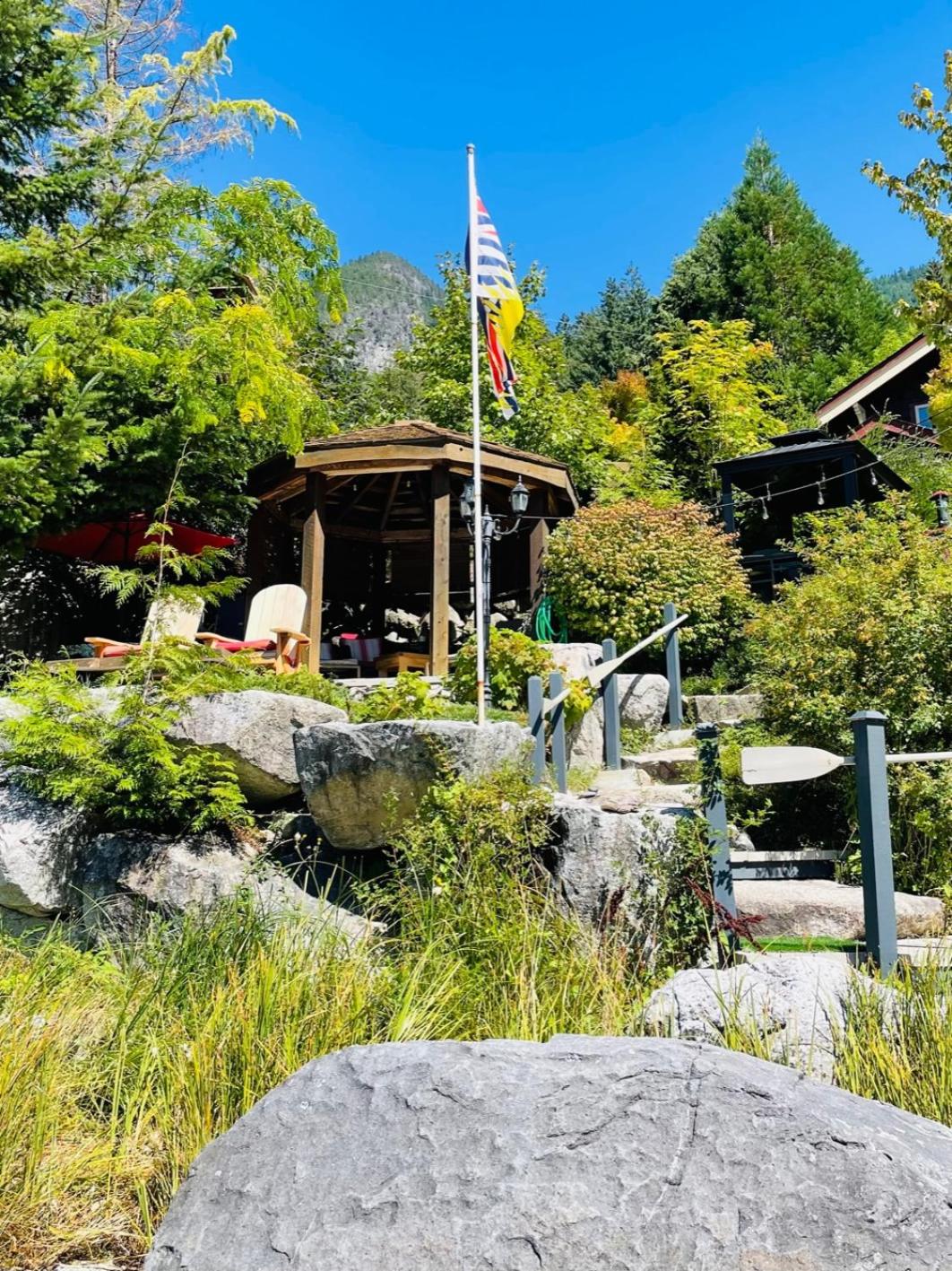 The Tuwanek Bed and Breakfast