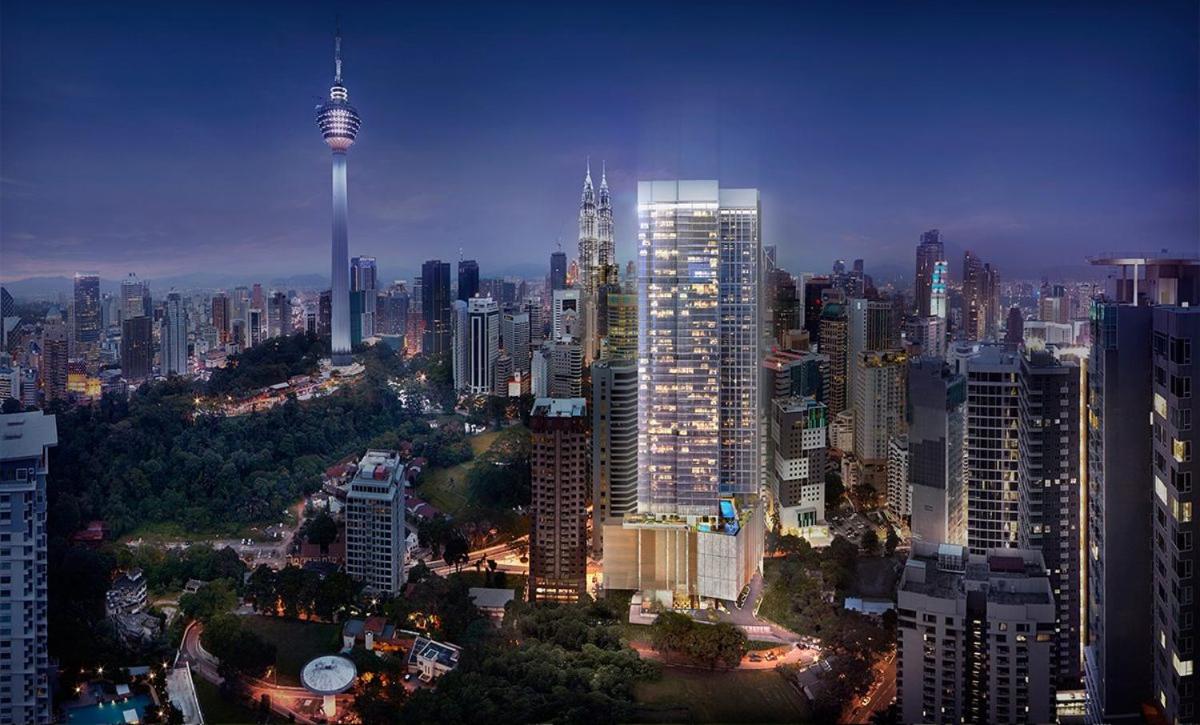 Luxury 2BR KL View, Infinity Pool, Walk to Pavilion and Jalan Alor