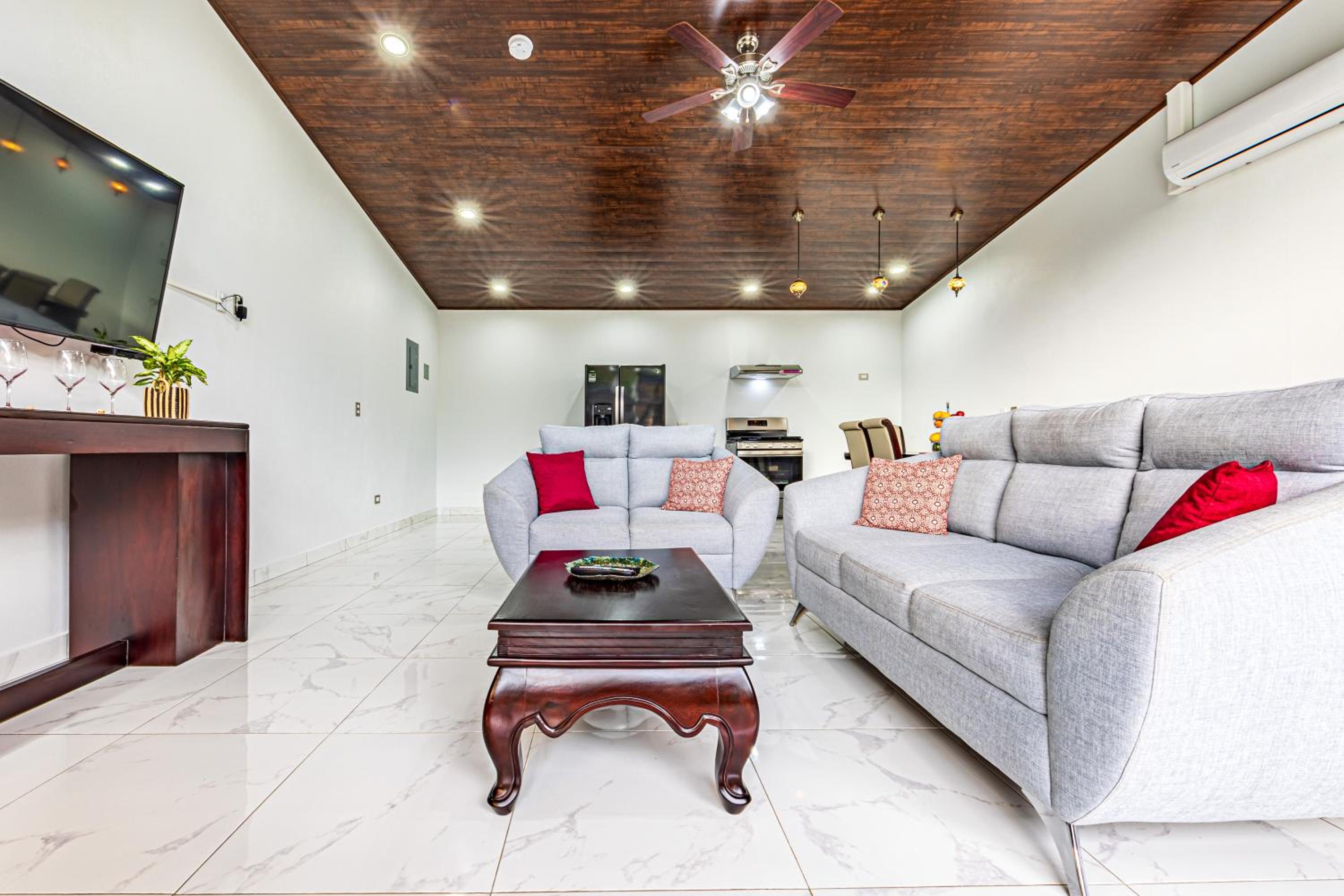 Shalom Chamo Villas
