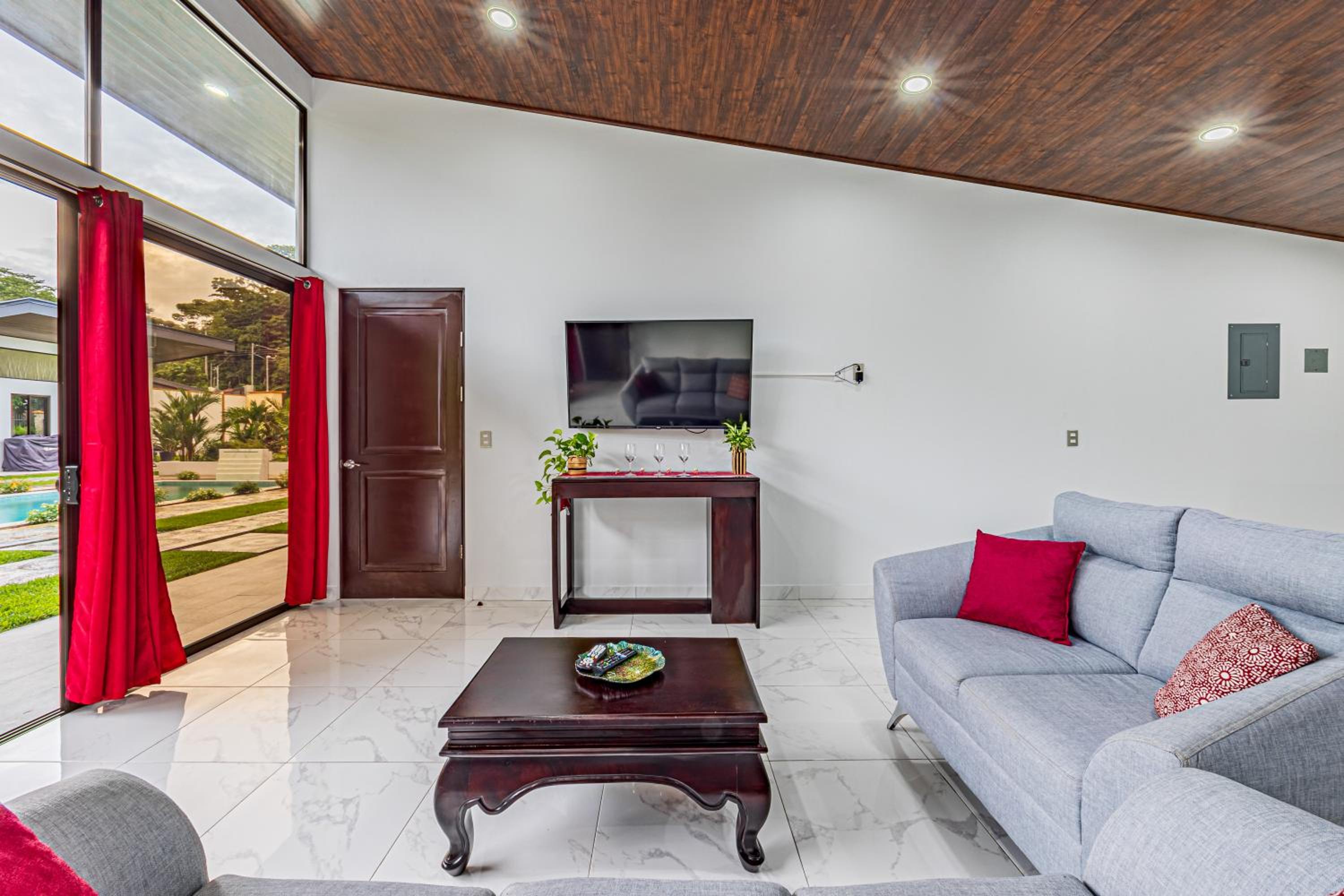 Shalom Chamo Villas
