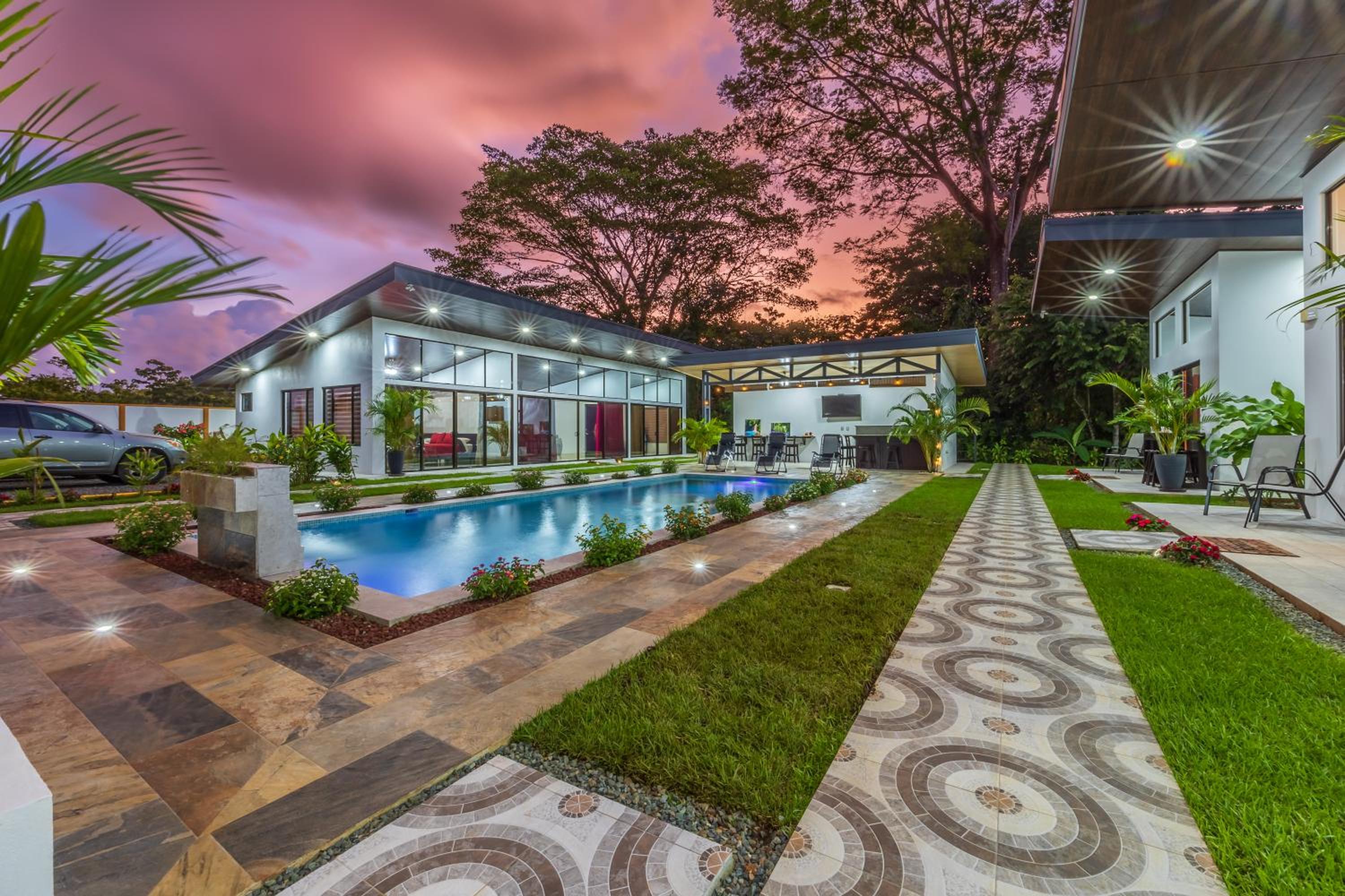 Shalom Chamo Villas