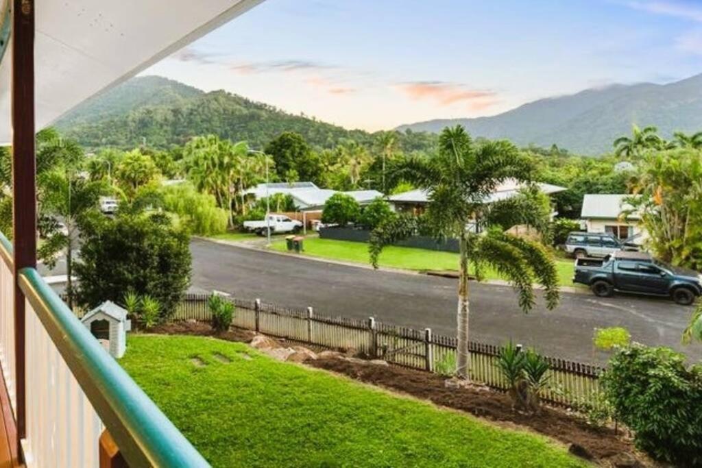 Kalani - The Heavens View House