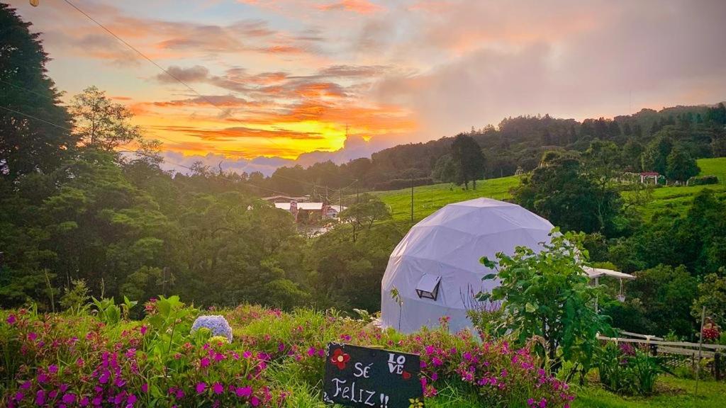 Poas Volcano Observatory Lodge & Glamping view 4