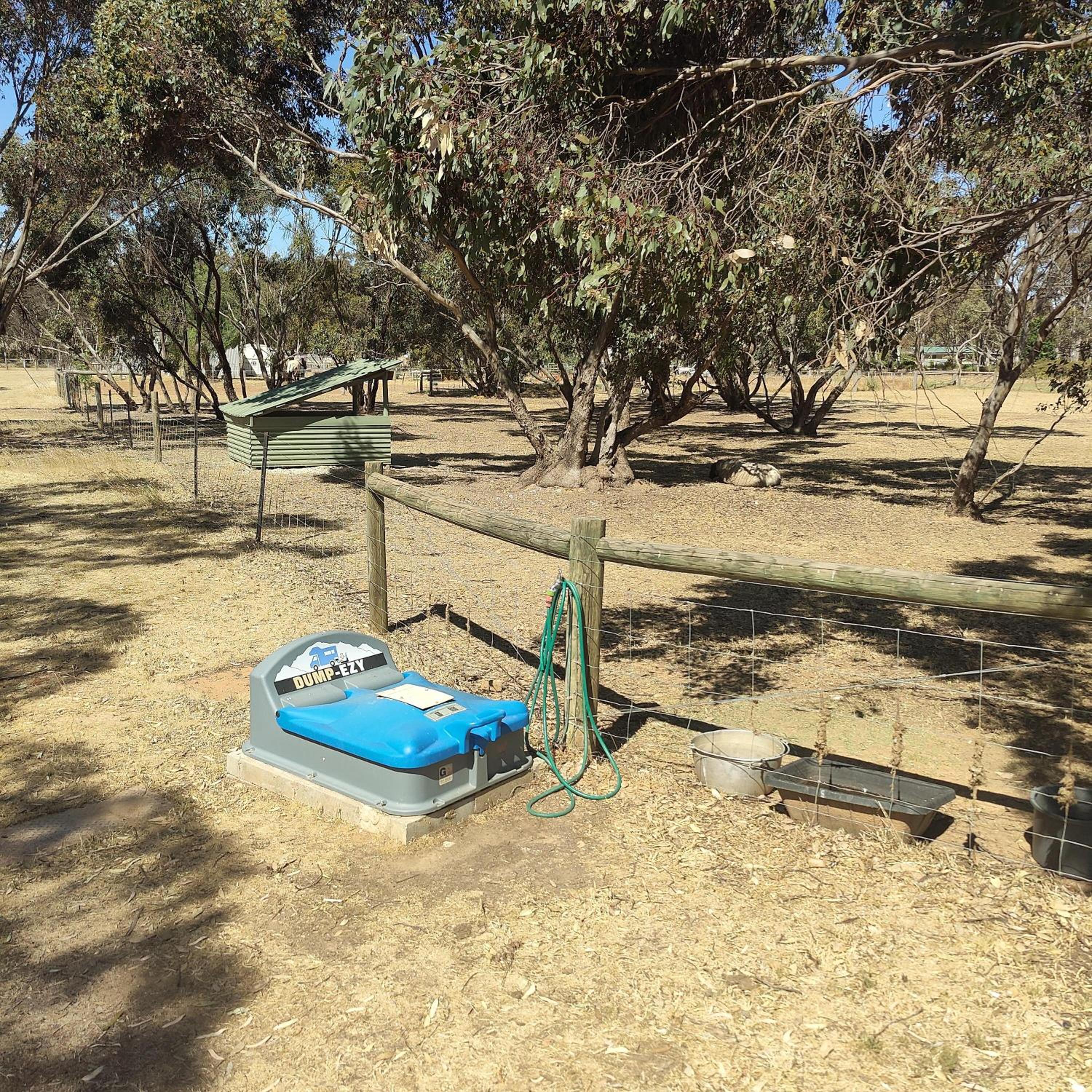 Inglewood Motel and Caravan Park Victoria