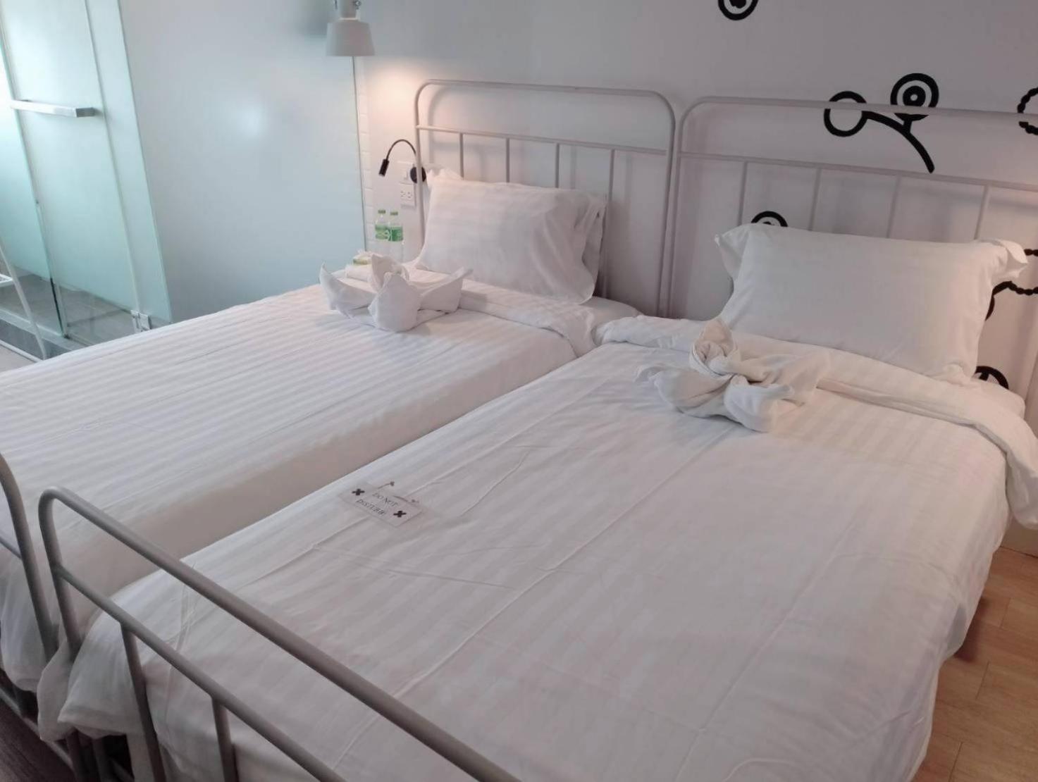 Bedspread Hostel