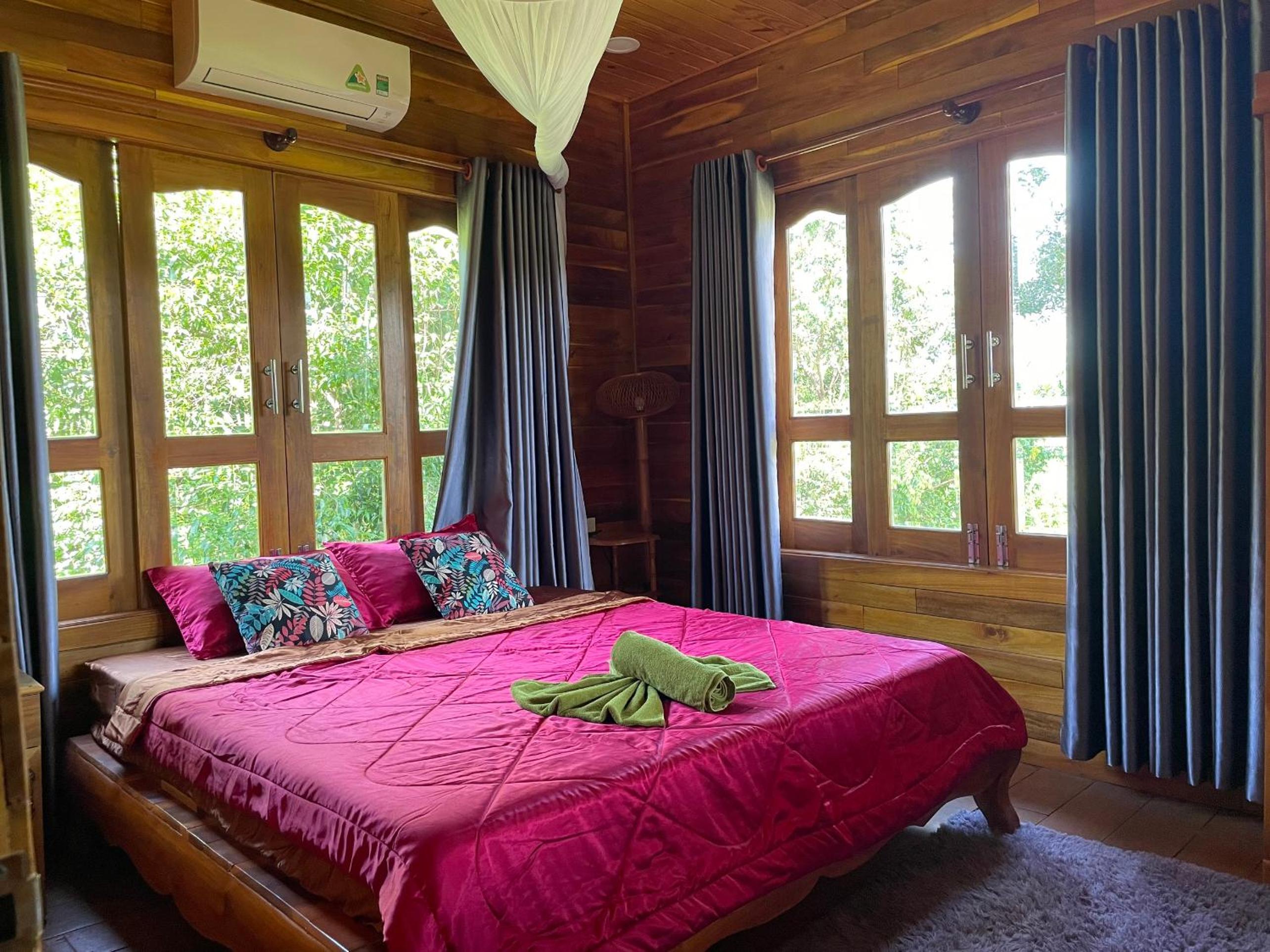 Nana Home, Entire Amazing Wooden Chalet
